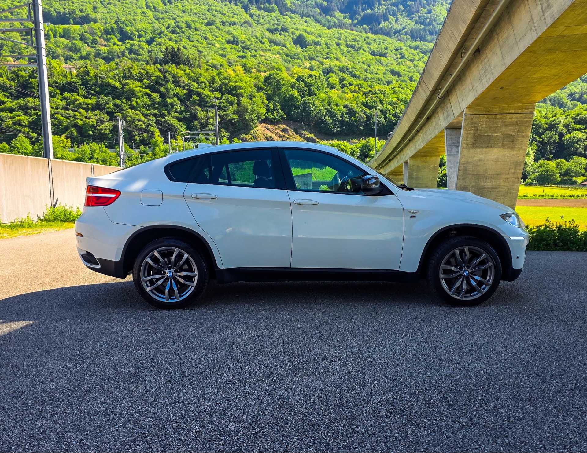 BMW X6 M50d Steptronic-image-3