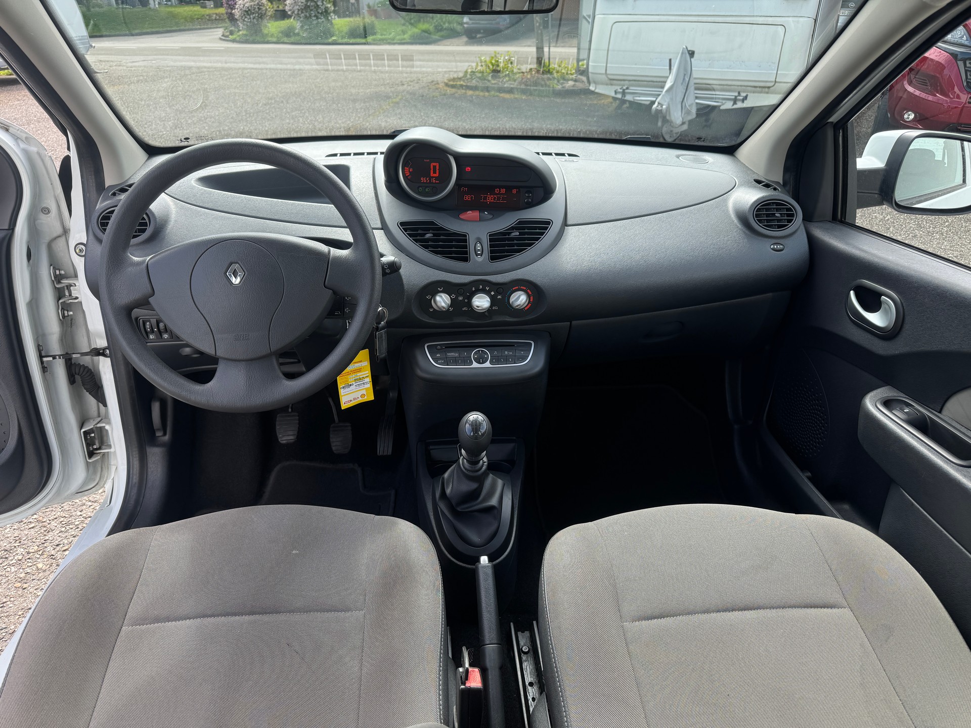 RENAULT Twingo 1.2 16V Expression-image-7