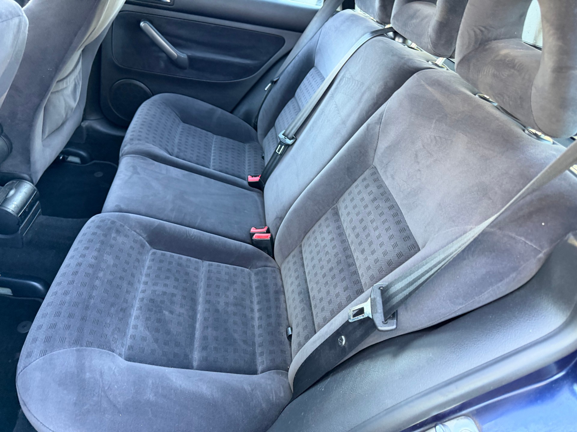 VW Bora Variant 1.9 TDI PD Highline-image-8
