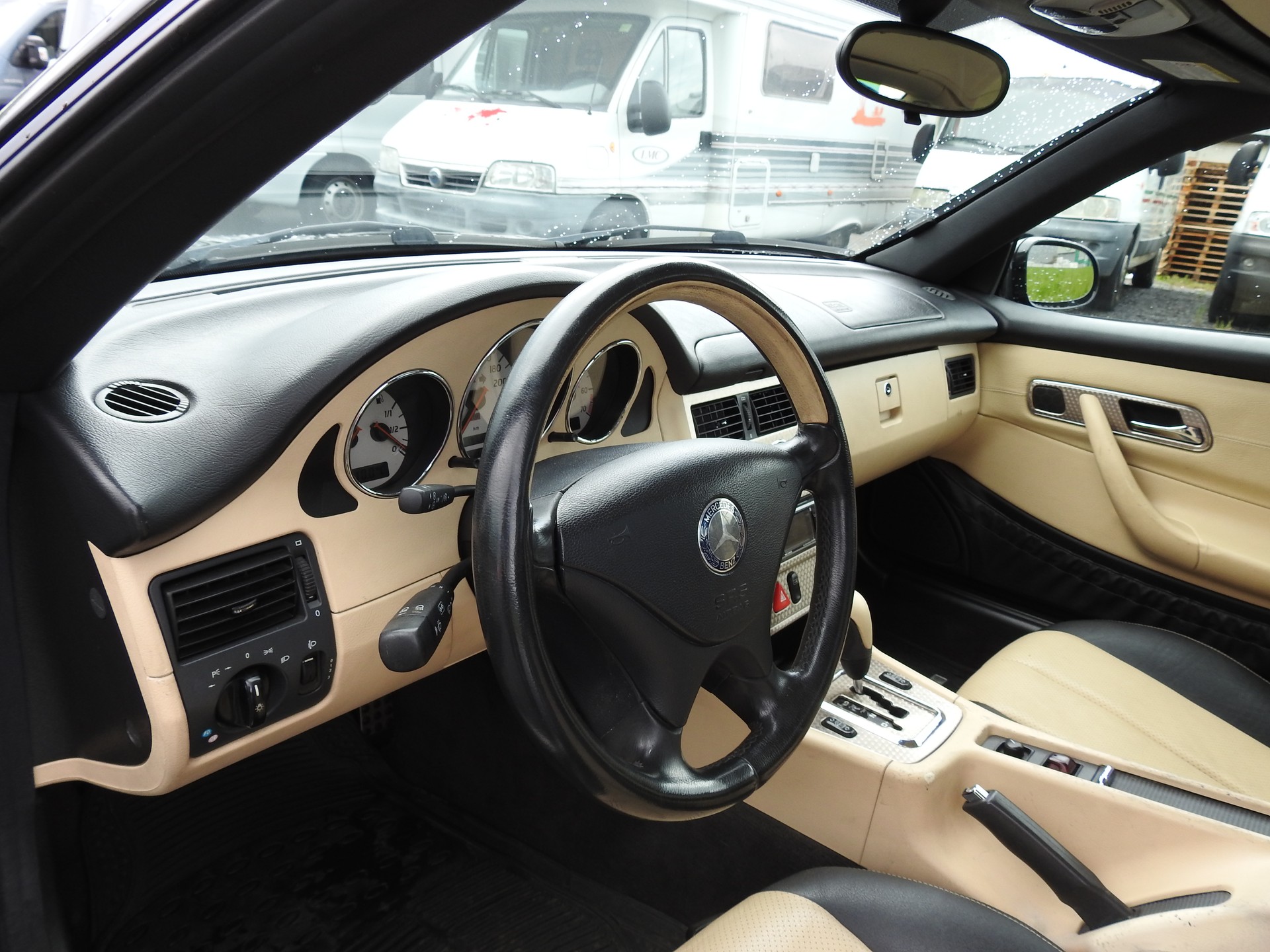 MERCEDES-BENZ SLK 200 Kompressor-image-11