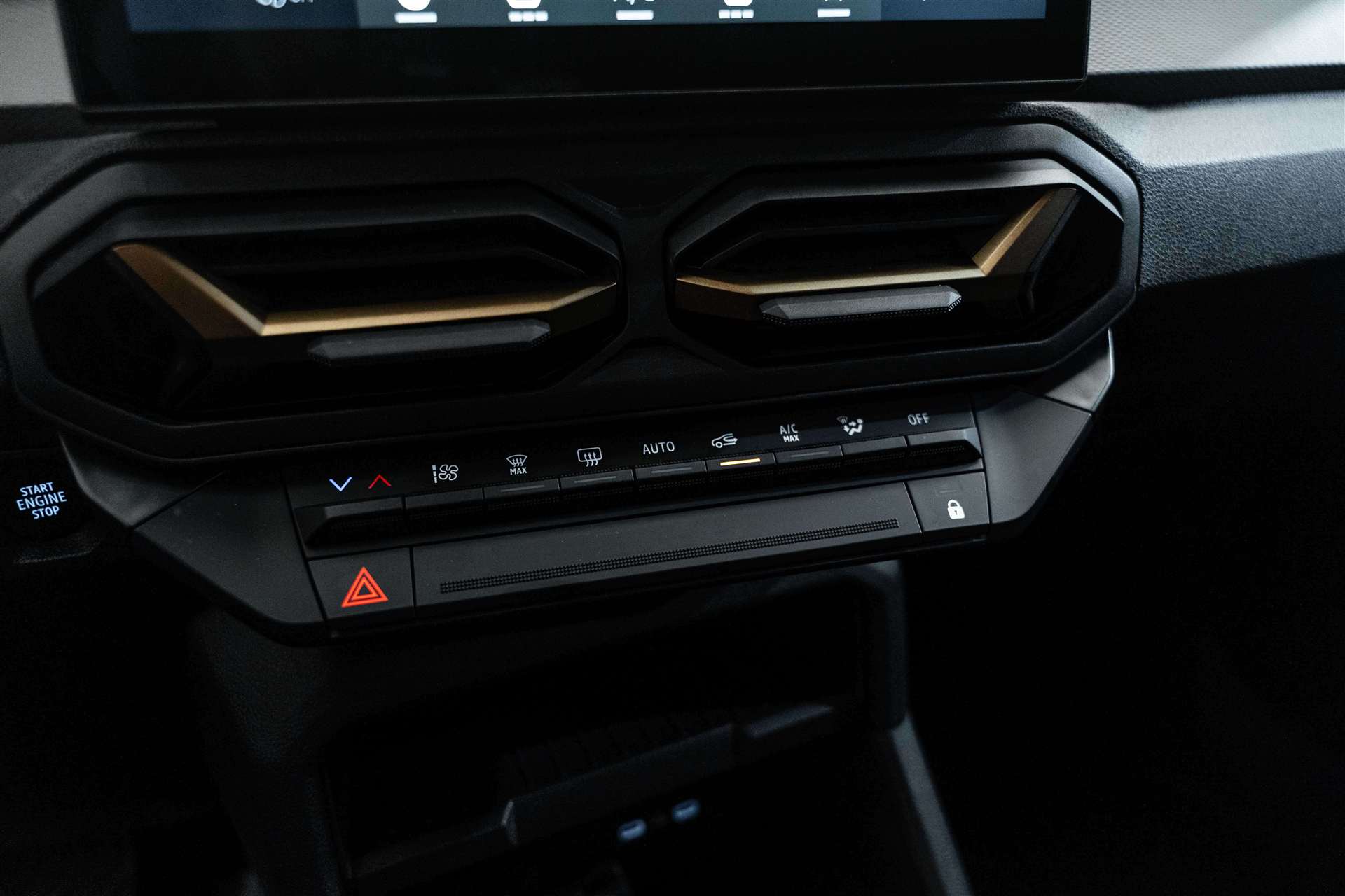 DACIA Duster HEV 155 Extreme Automat NEW-image-21