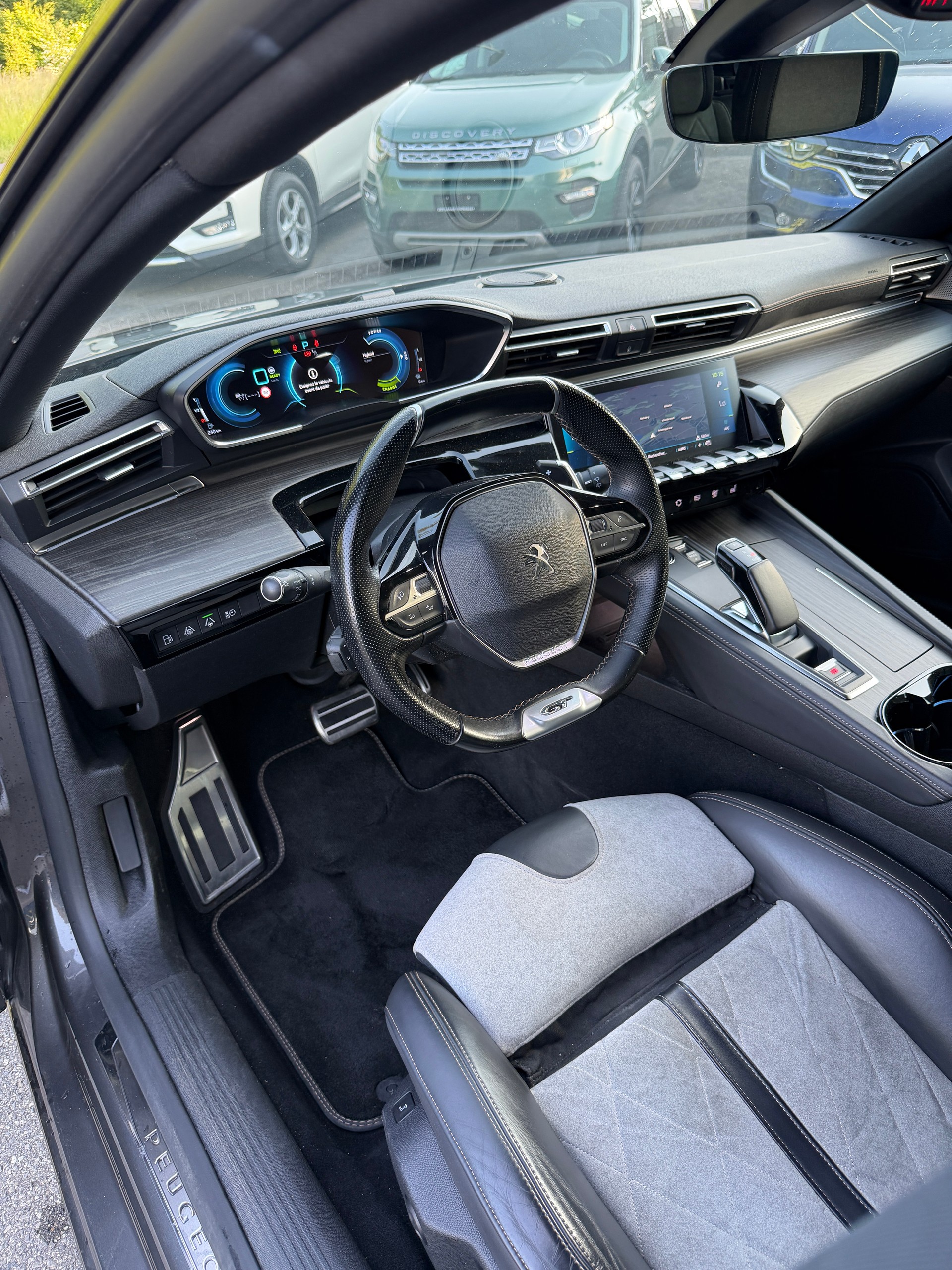 PEUGEOT 508 SW 1.6 PHEV GT EAT8-image-6
