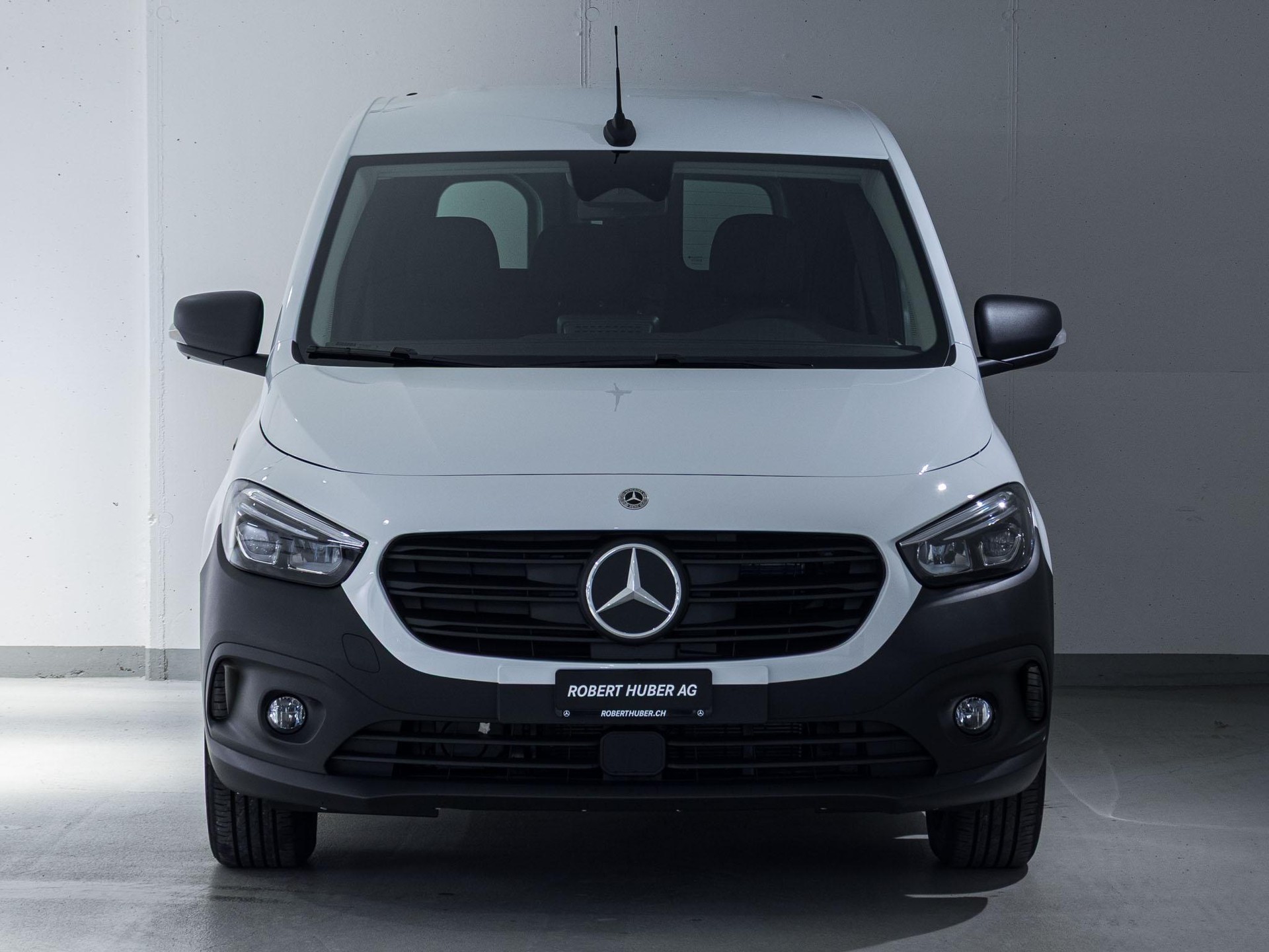 MERCEDES-BENZ eCitan Kasten BASE Standard-image-2