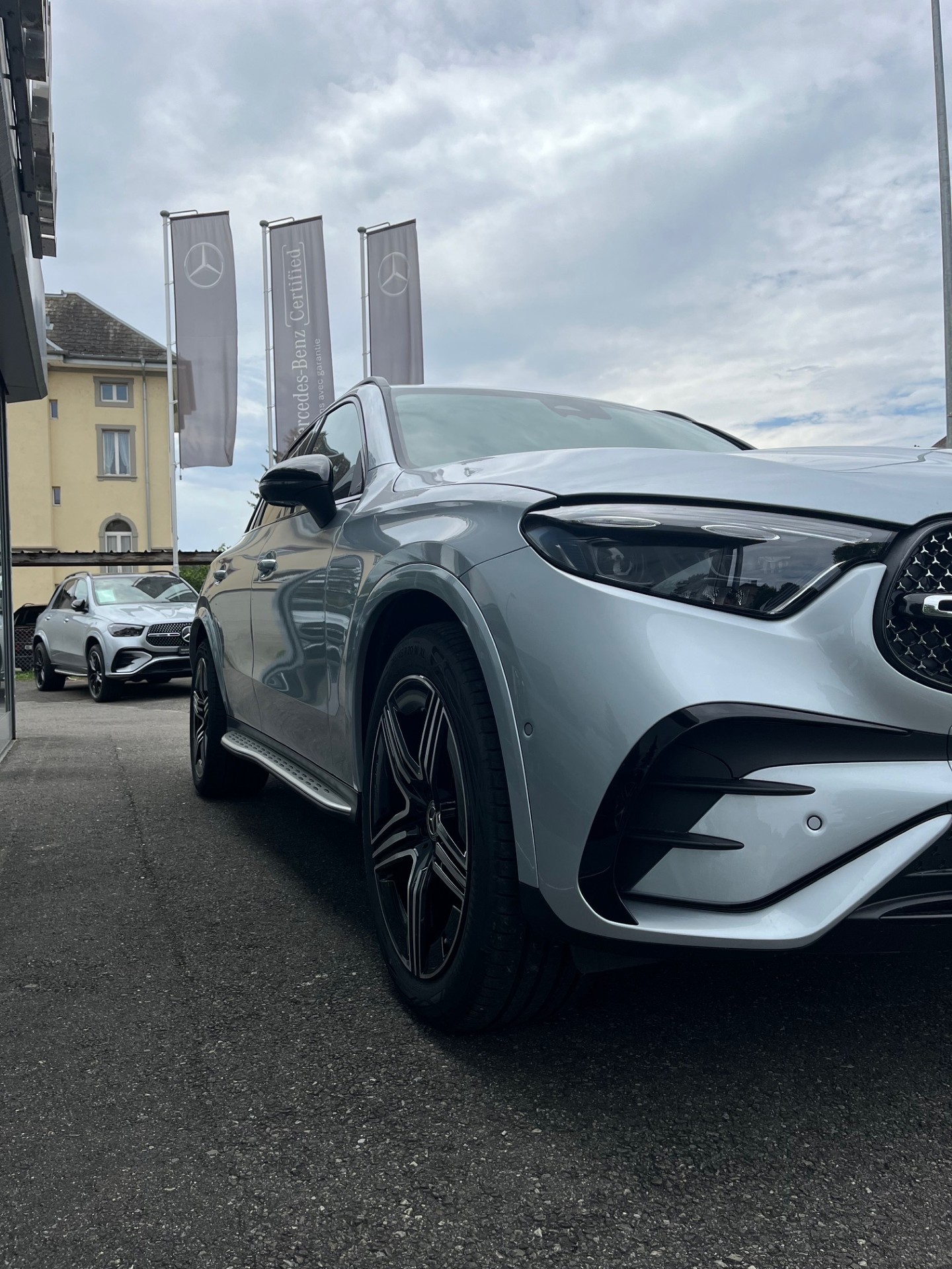 MERCEDES-BENZ GLC 220 d 4Matic 9G-Tronic-image-10