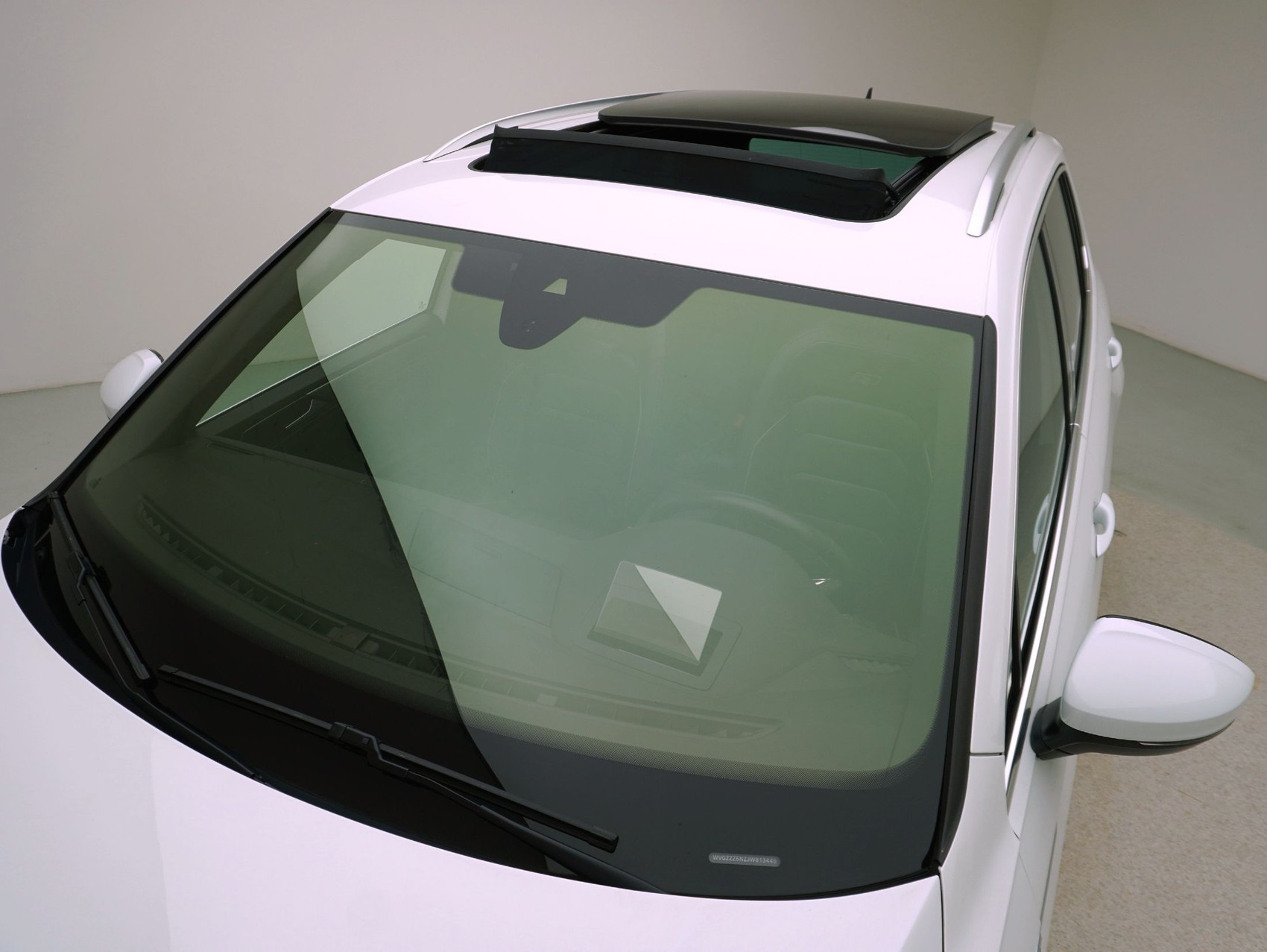 VW Tiguan 2.0 TDI DSG R-Line 4Motion-image-6