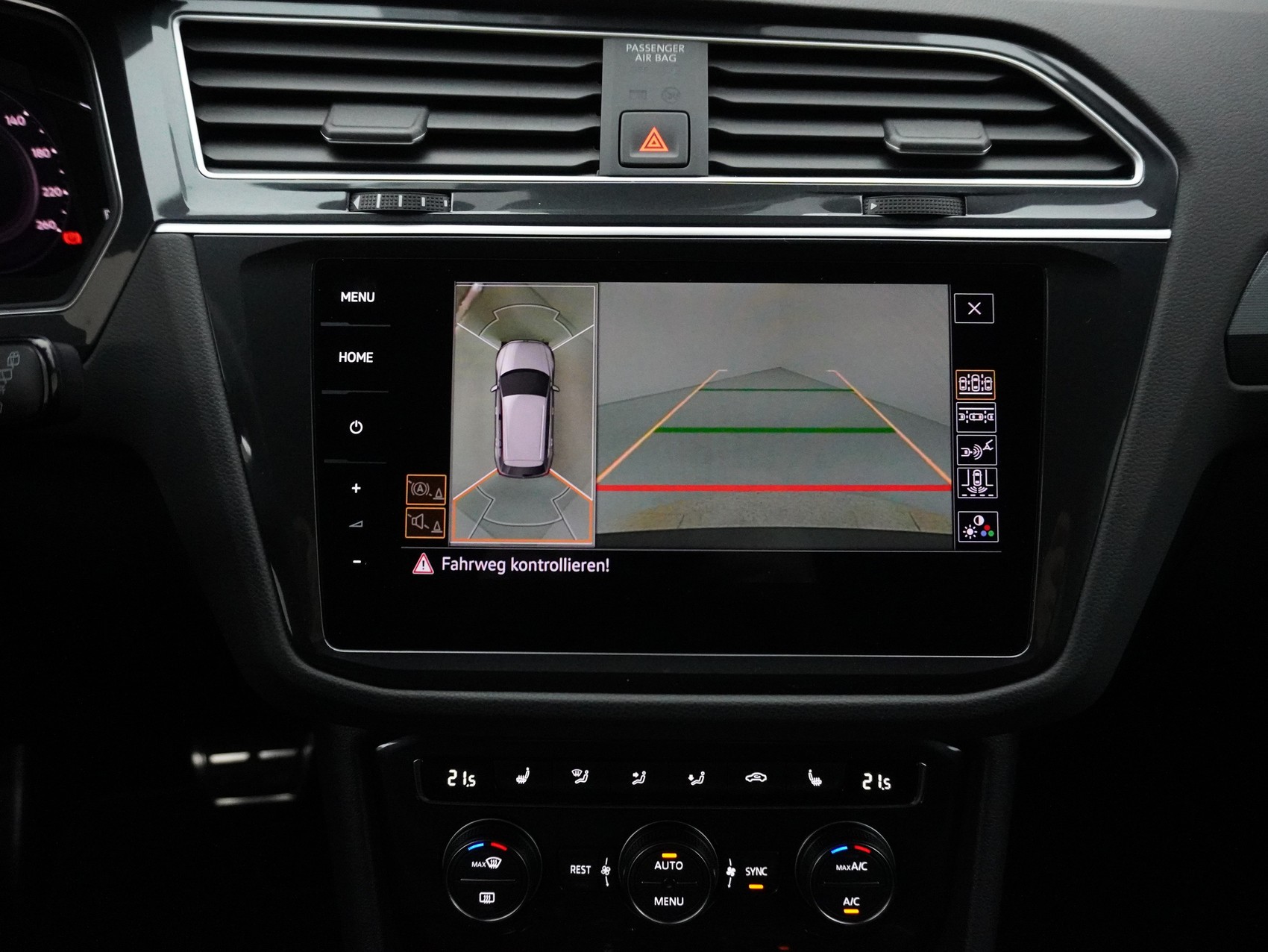 VW Tiguan 2.0 TDI DSG R-Line 4Motion-image-23