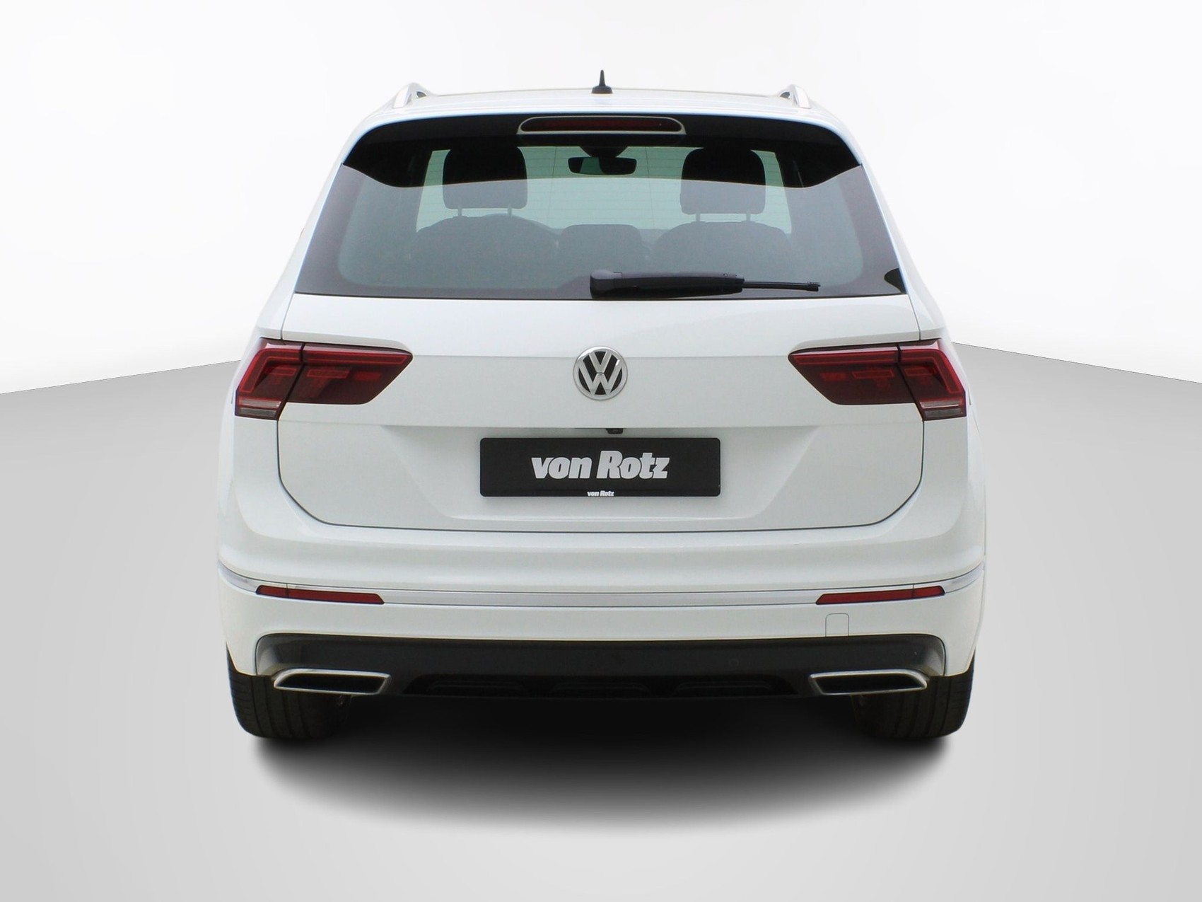 VW Tiguan 2.0 TDI DSG R-Line 4Motion-image-3