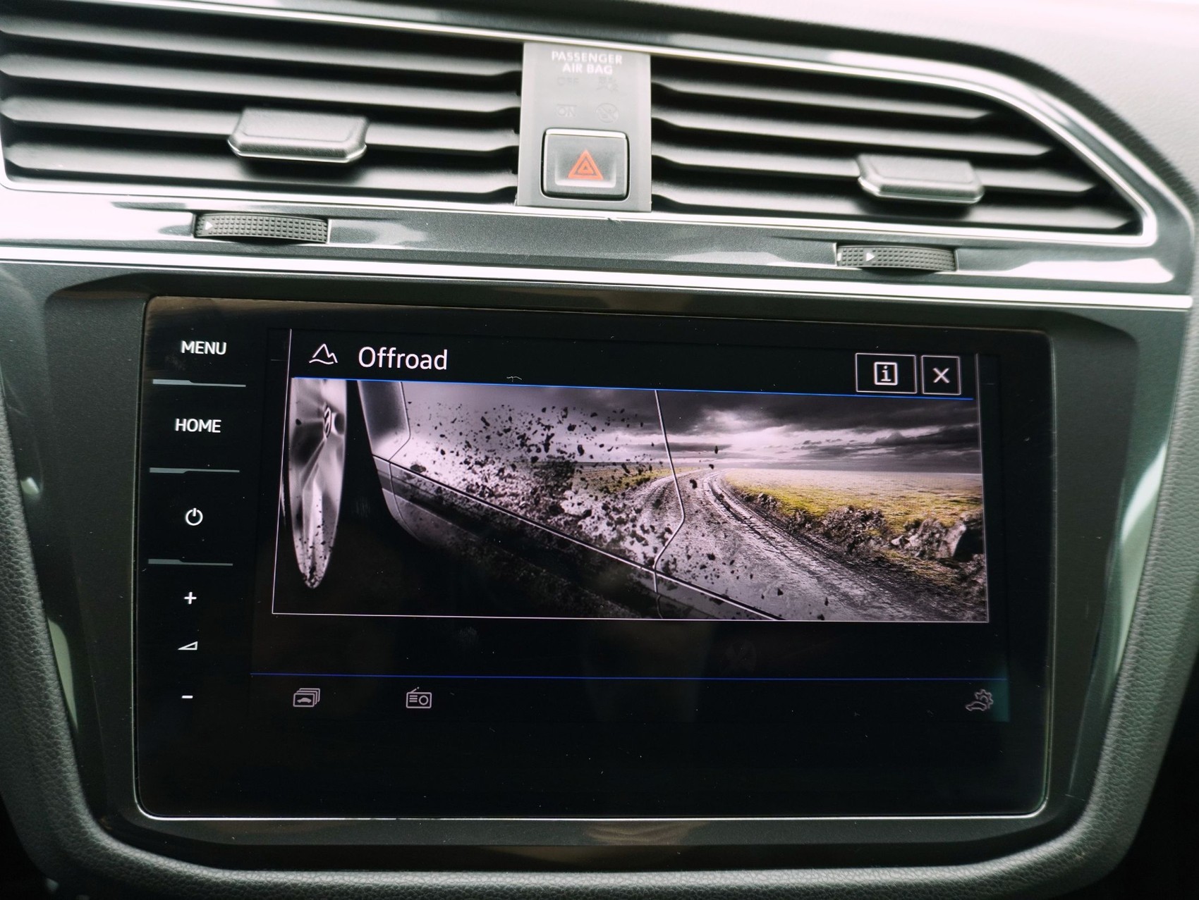 VW Tiguan 2.0 TDI DSG R-Line 4Motion-image-25