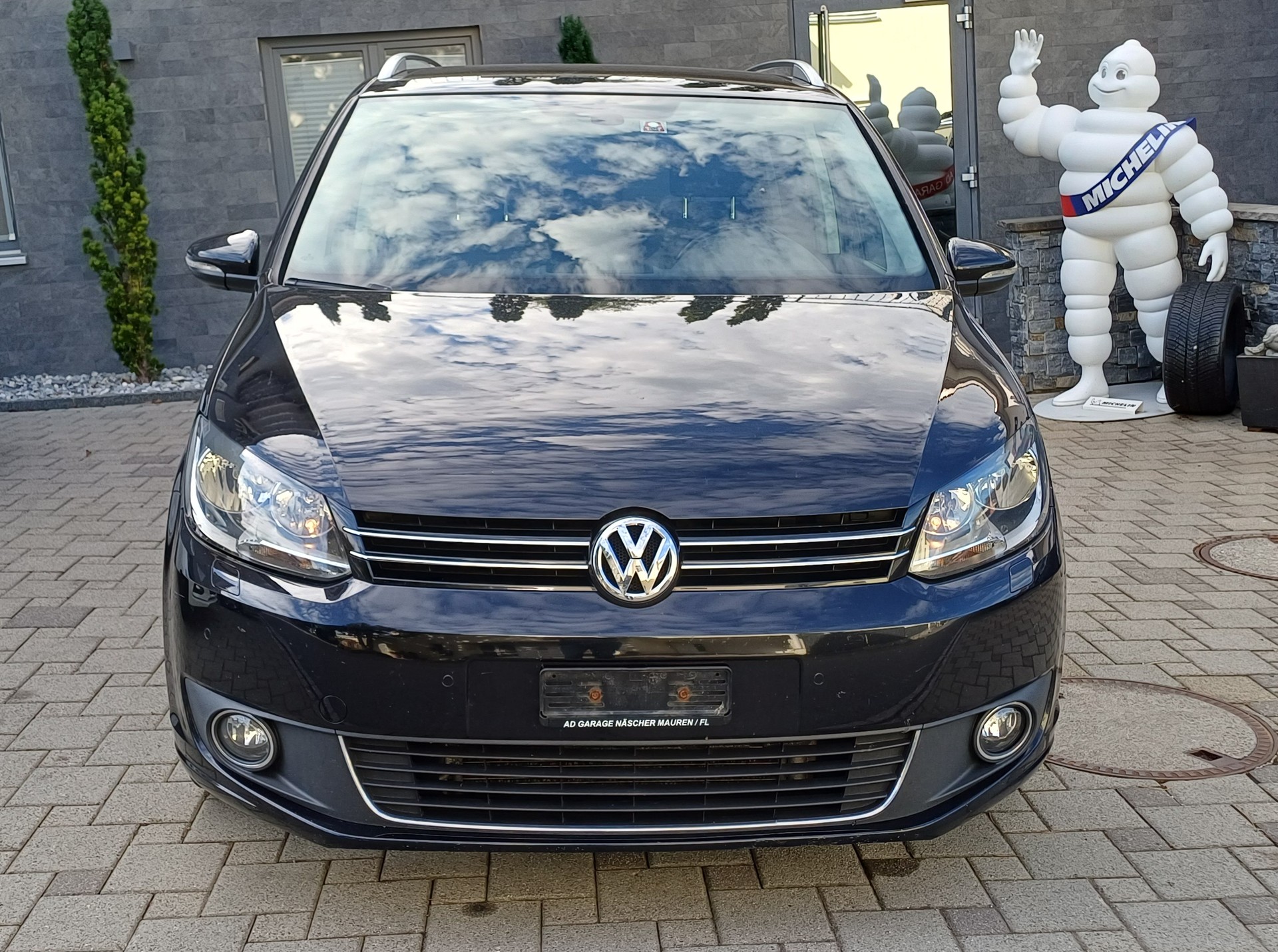 VW Touran 2.0 TDI Highline DSG-image-0