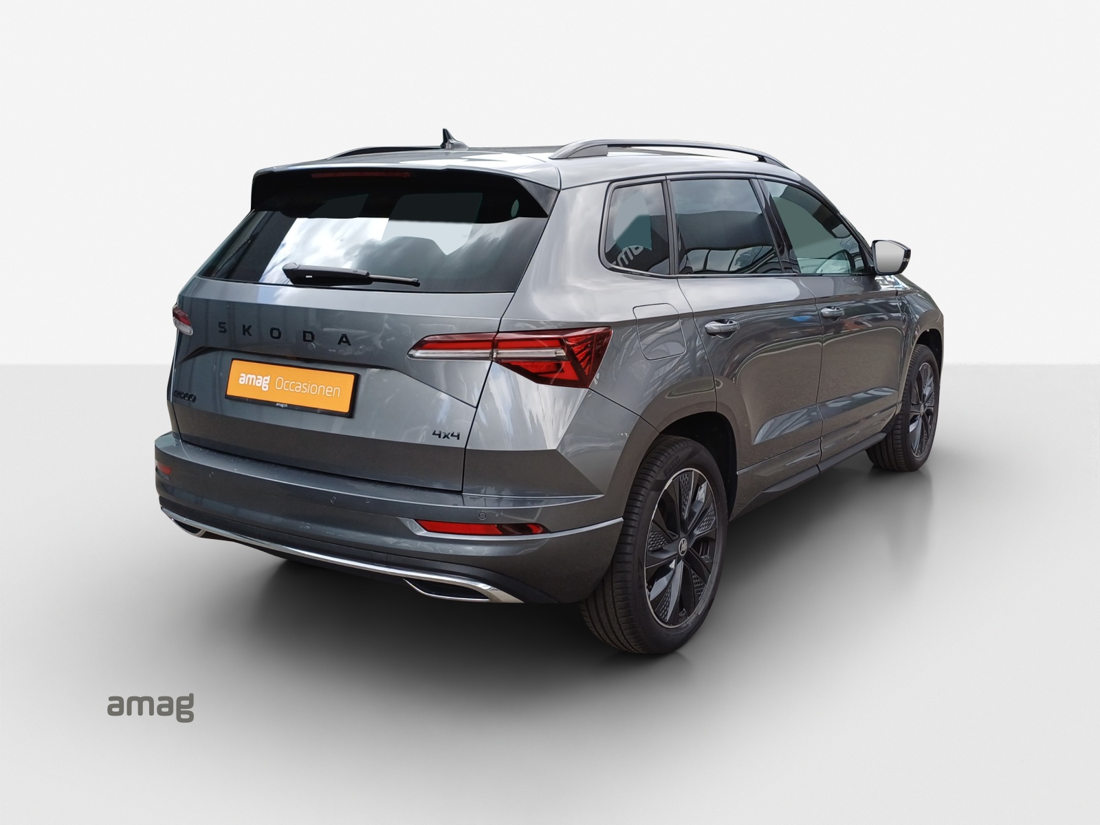 SKODA Karoq 2.0 TSI SportLine 4x4 DSG-image-4