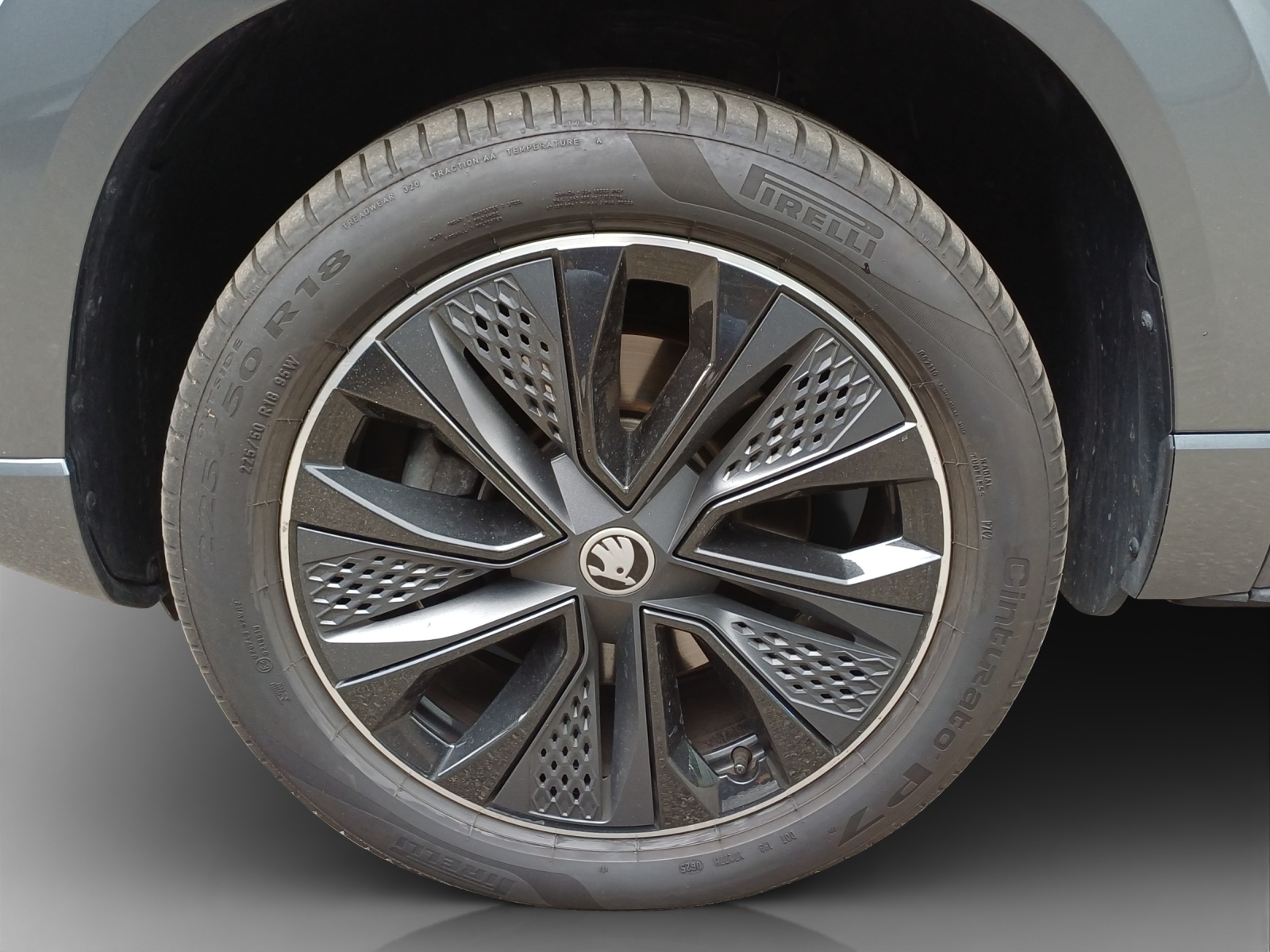 SKODA Karoq 2.0 TSI SportLine 4x4 DSG-image-14