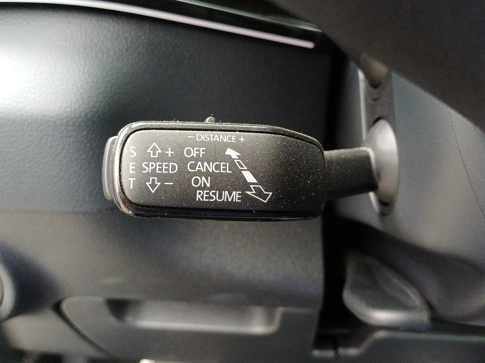 SKODA Karoq 2.0 TSI SportLine 4x4 DSG-image-13