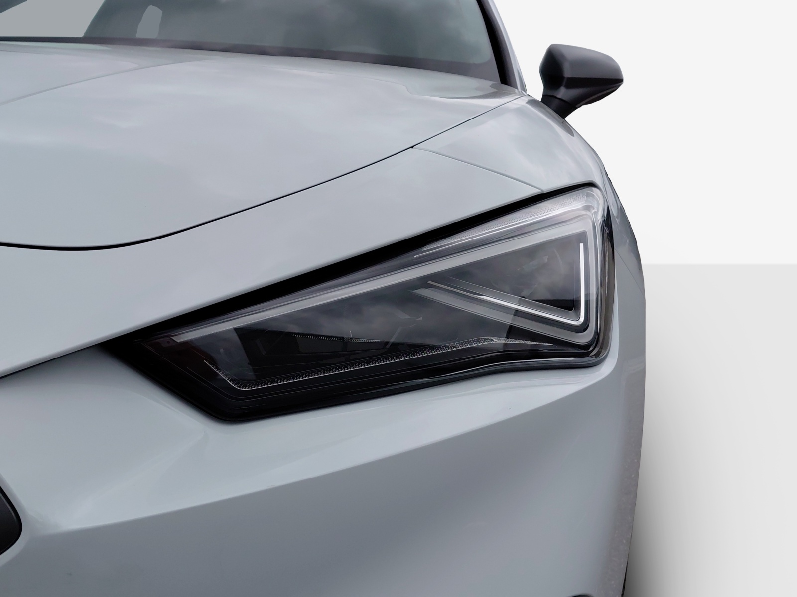 SEAT Leon 1.5 eHybrid pHEV DSG FR-image-14