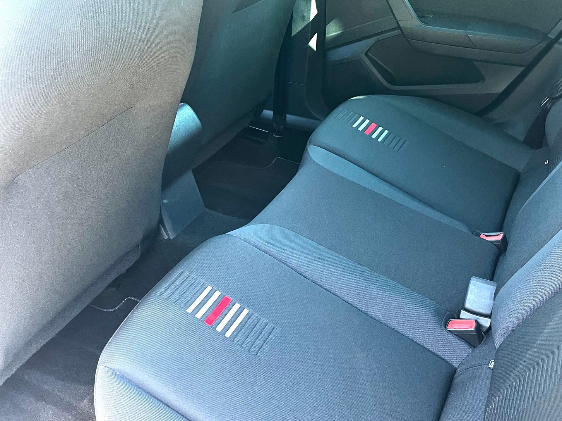 SEAT Arona 1.0 TSI Eco Xcellence DSG-image-4
