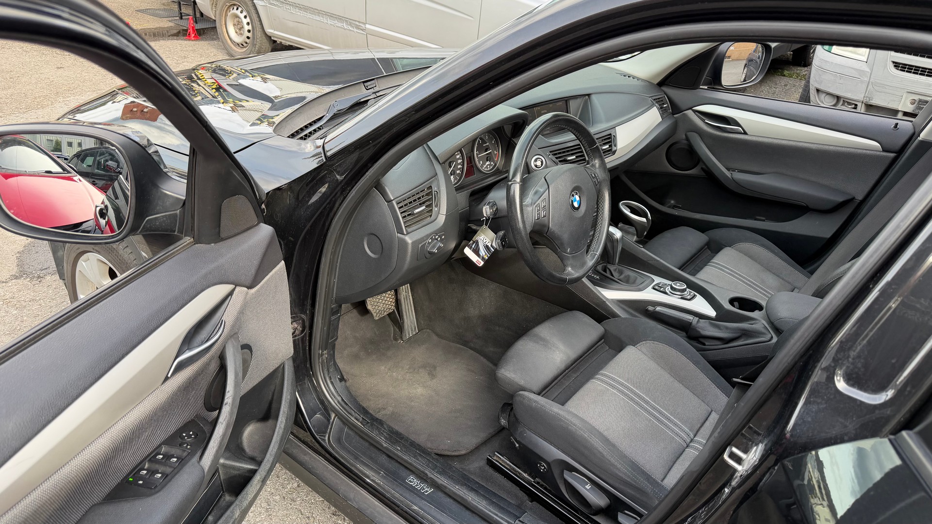 BMW X1 xDrive 20d Steptronic-image-6