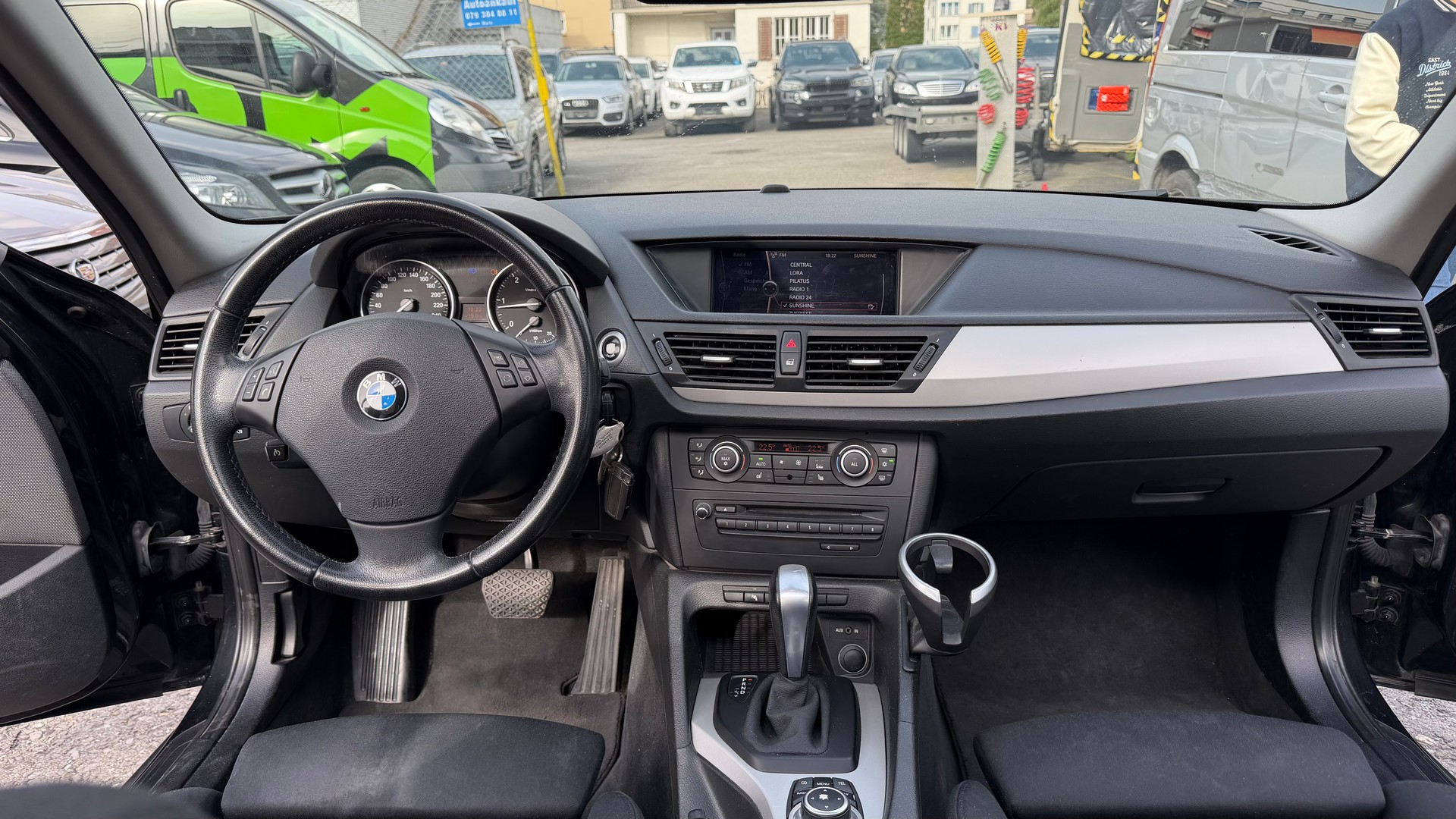 BMW X1 xDrive 20d Steptronic-image-8