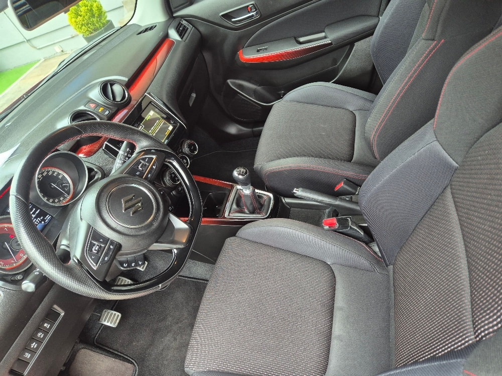 SUZUKI Swift Sport 1.4i 16V Compact Top-image-10