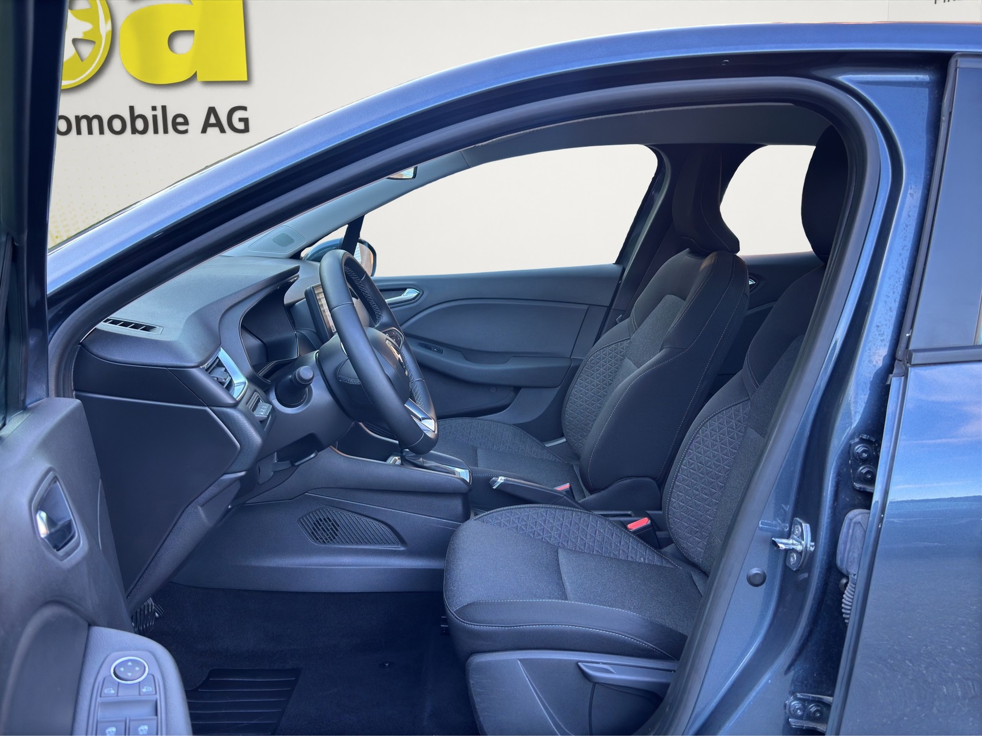 RENAULT Clio 1.0 Zen CVT Aut. (CH)-image-11