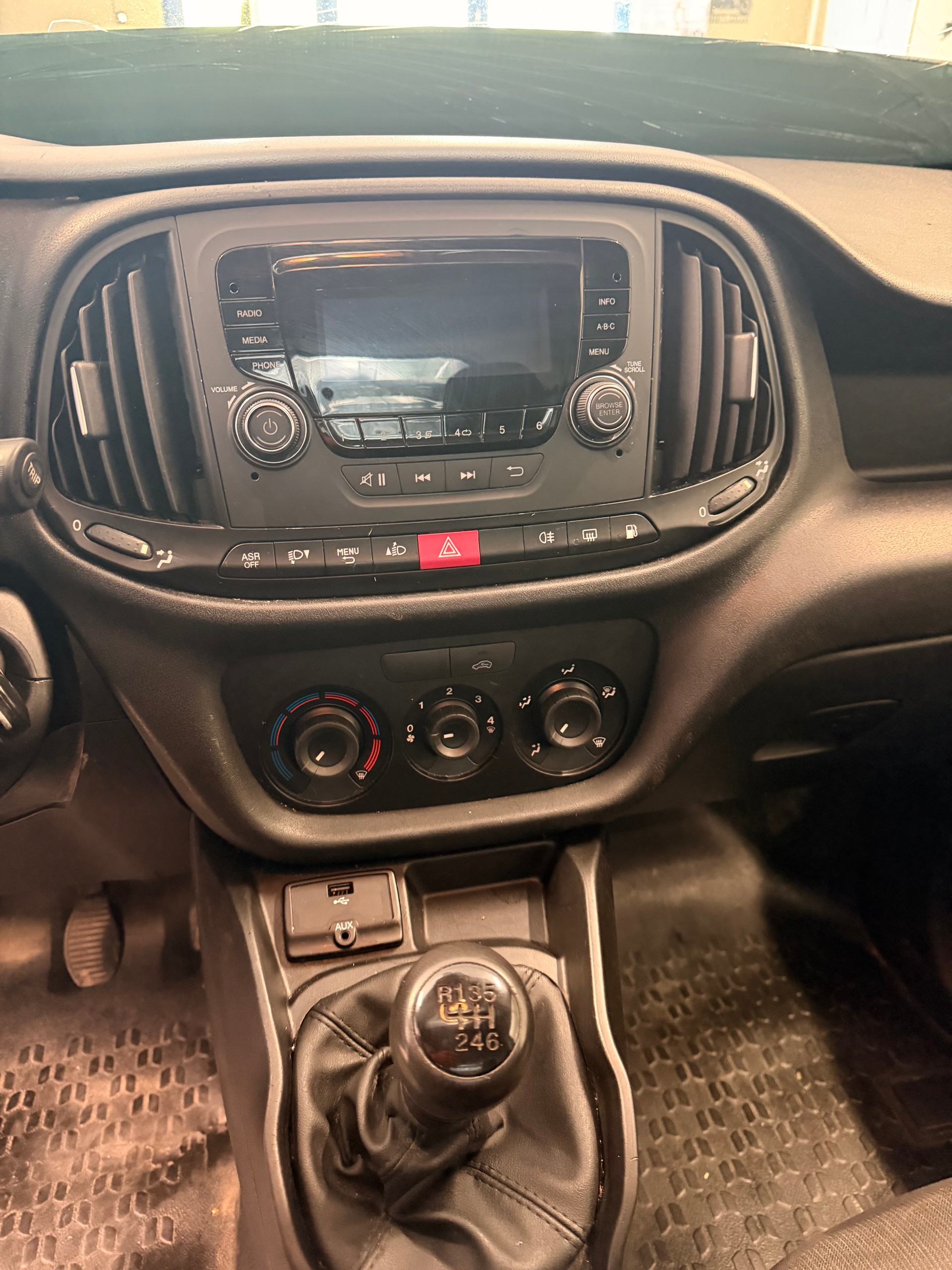 FIAT Doblò 1.4 Natural Power Cargo Swiss-image-5