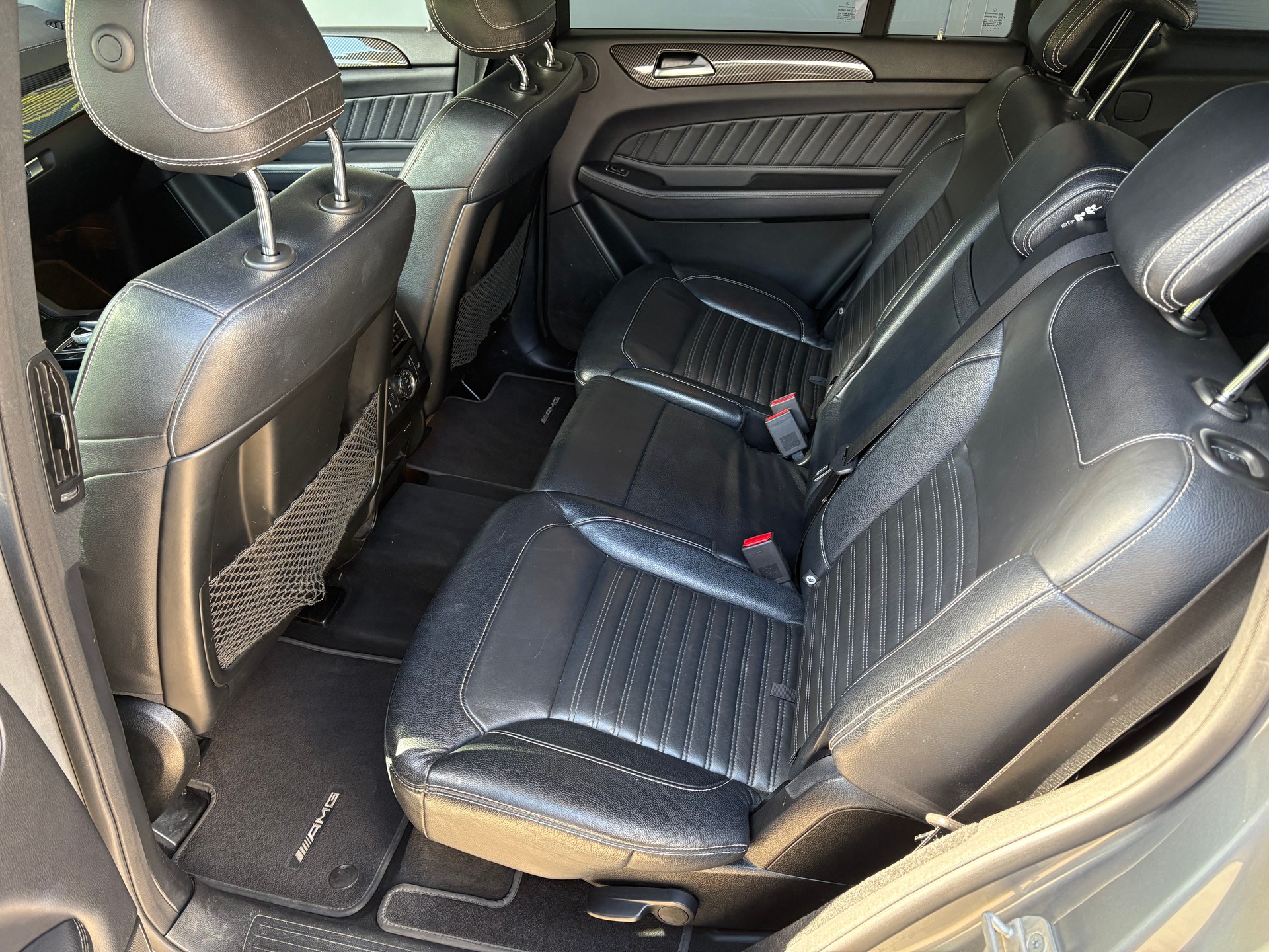 MERCEDES-BENZ GLS 350 d V6-image-4