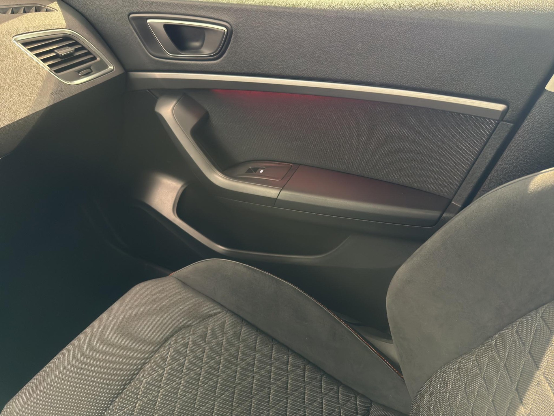 SEAT Ateca 2.0 TDI CR Hola FR DSG-image-36