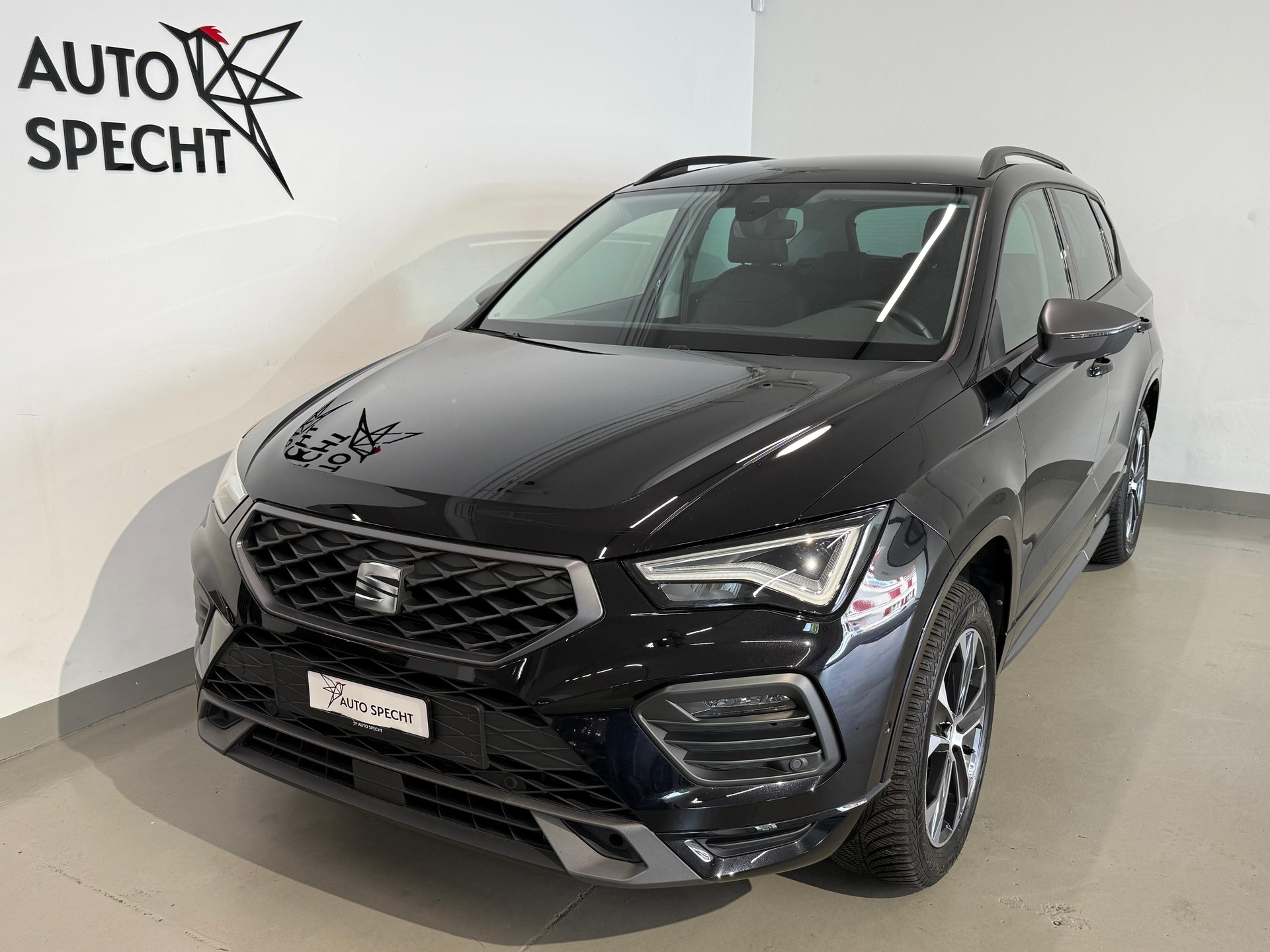 SEAT Ateca 2.0 TDI CR Hola FR DSG-image-0