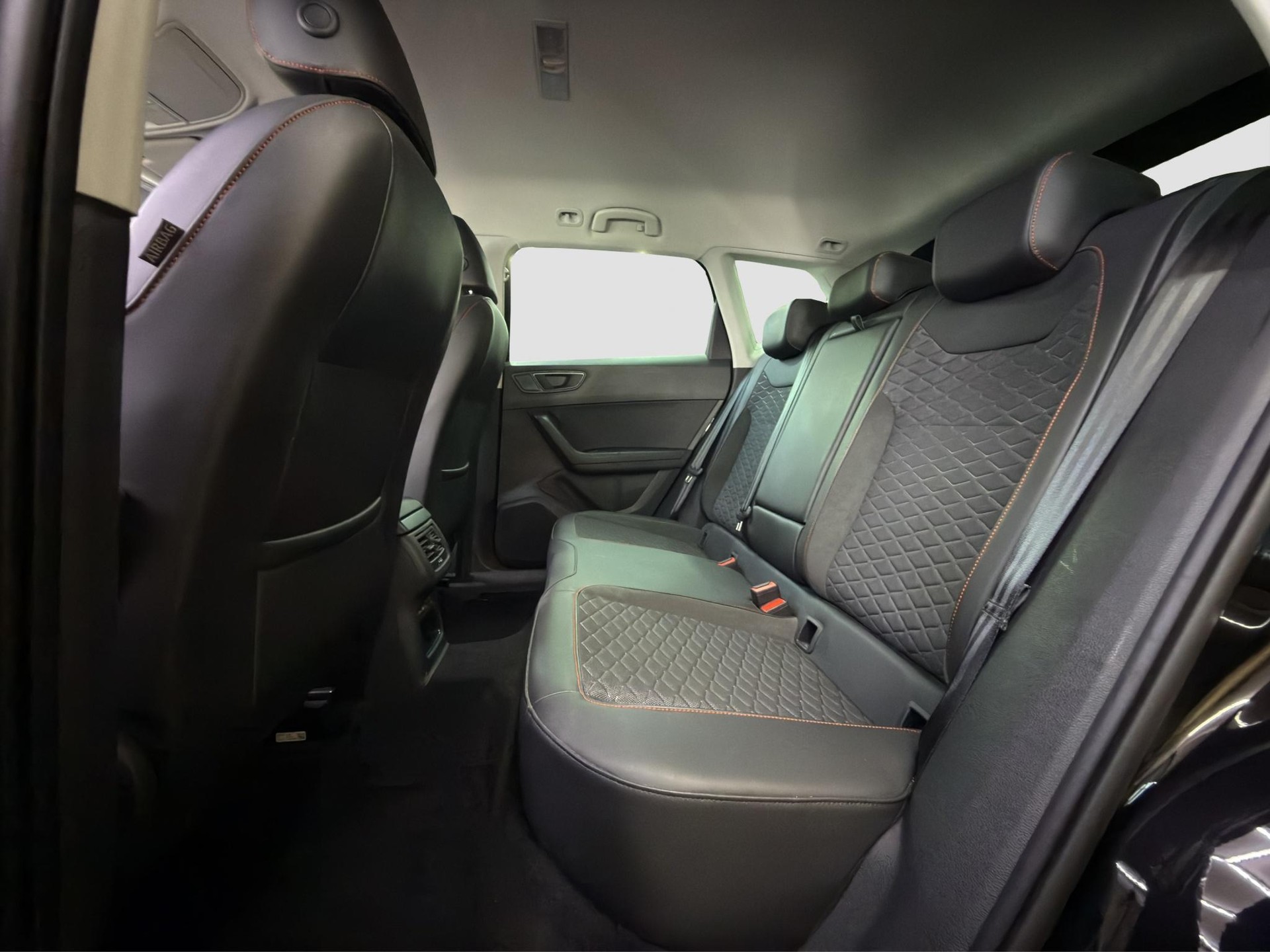 SEAT Ateca 2.0 TDI CR Hola FR DSG-image-10