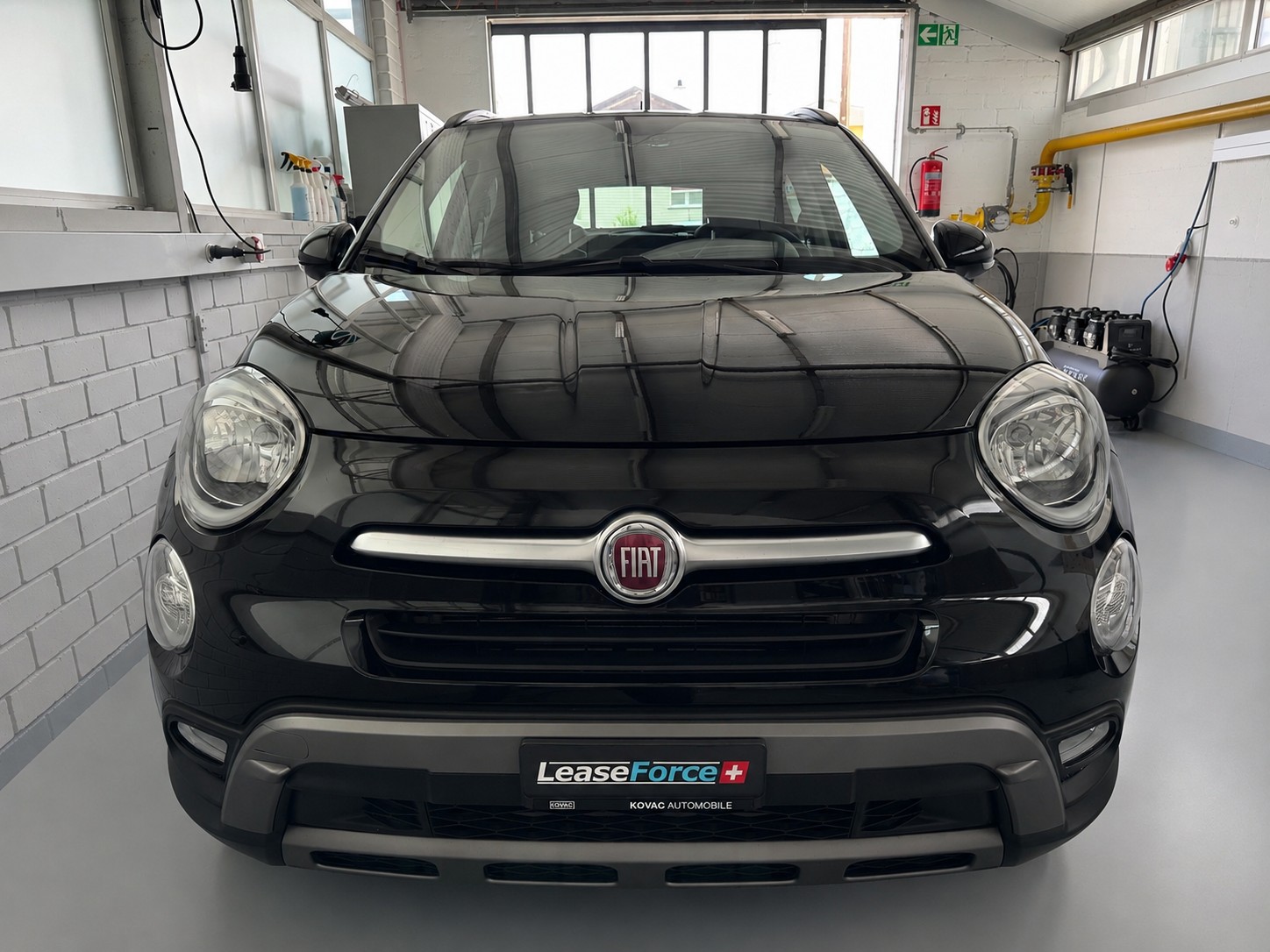 FIAT 500X 1.4T Cross 4x4 Automatic-image-1