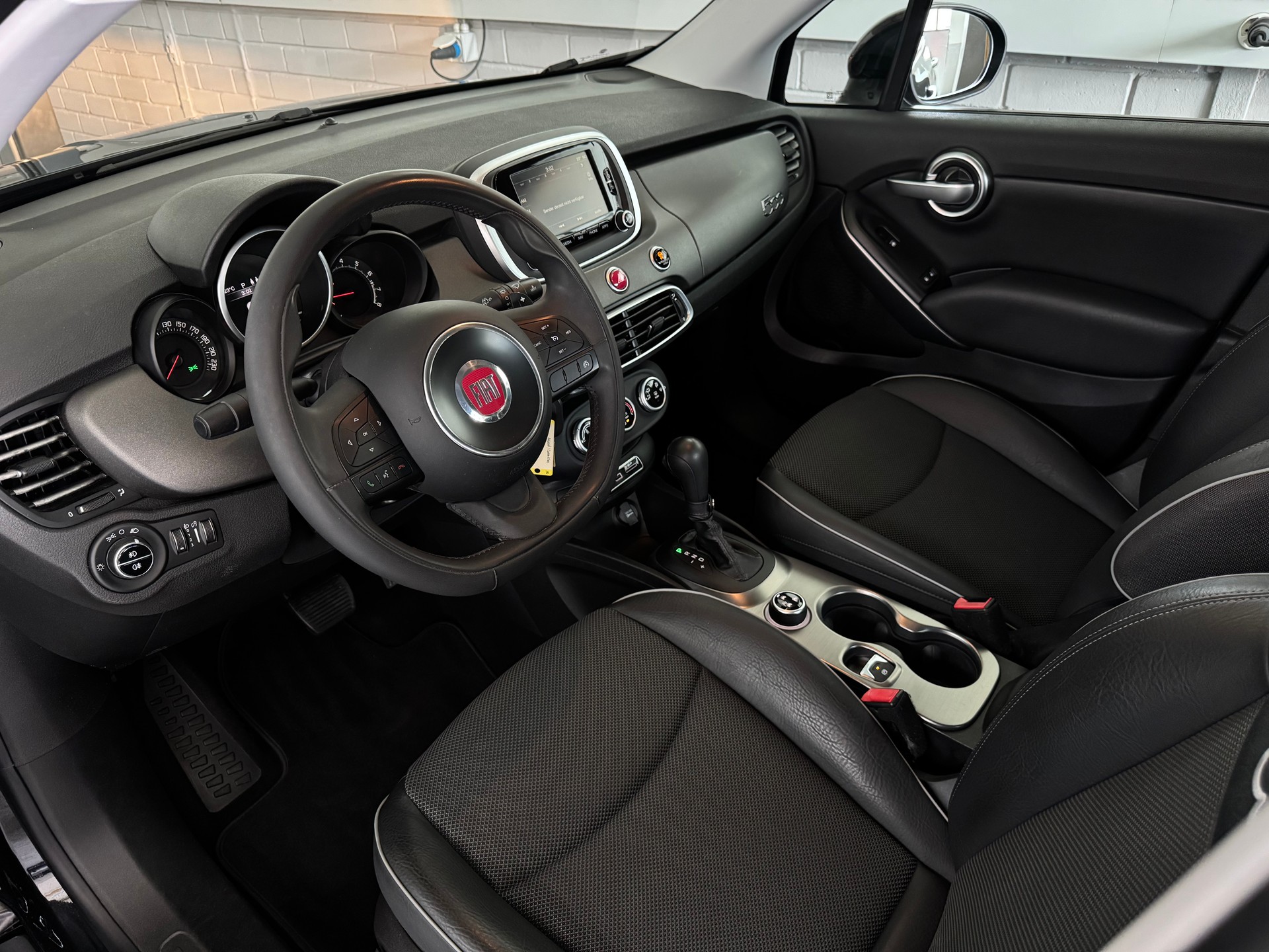 FIAT 500X 1.4T Cross 4x4 Automatic-image-4