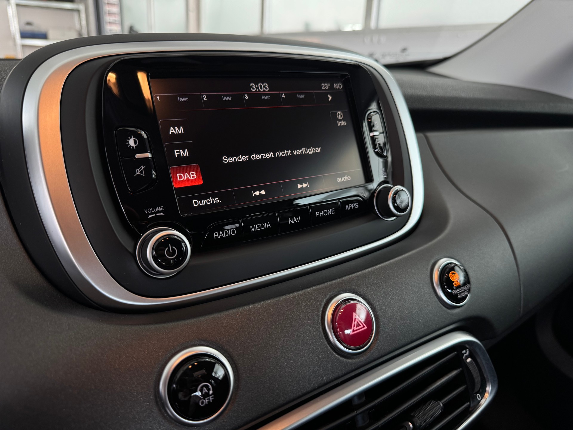FIAT 500X 1.4T Cross 4x4 Automatic-image-10