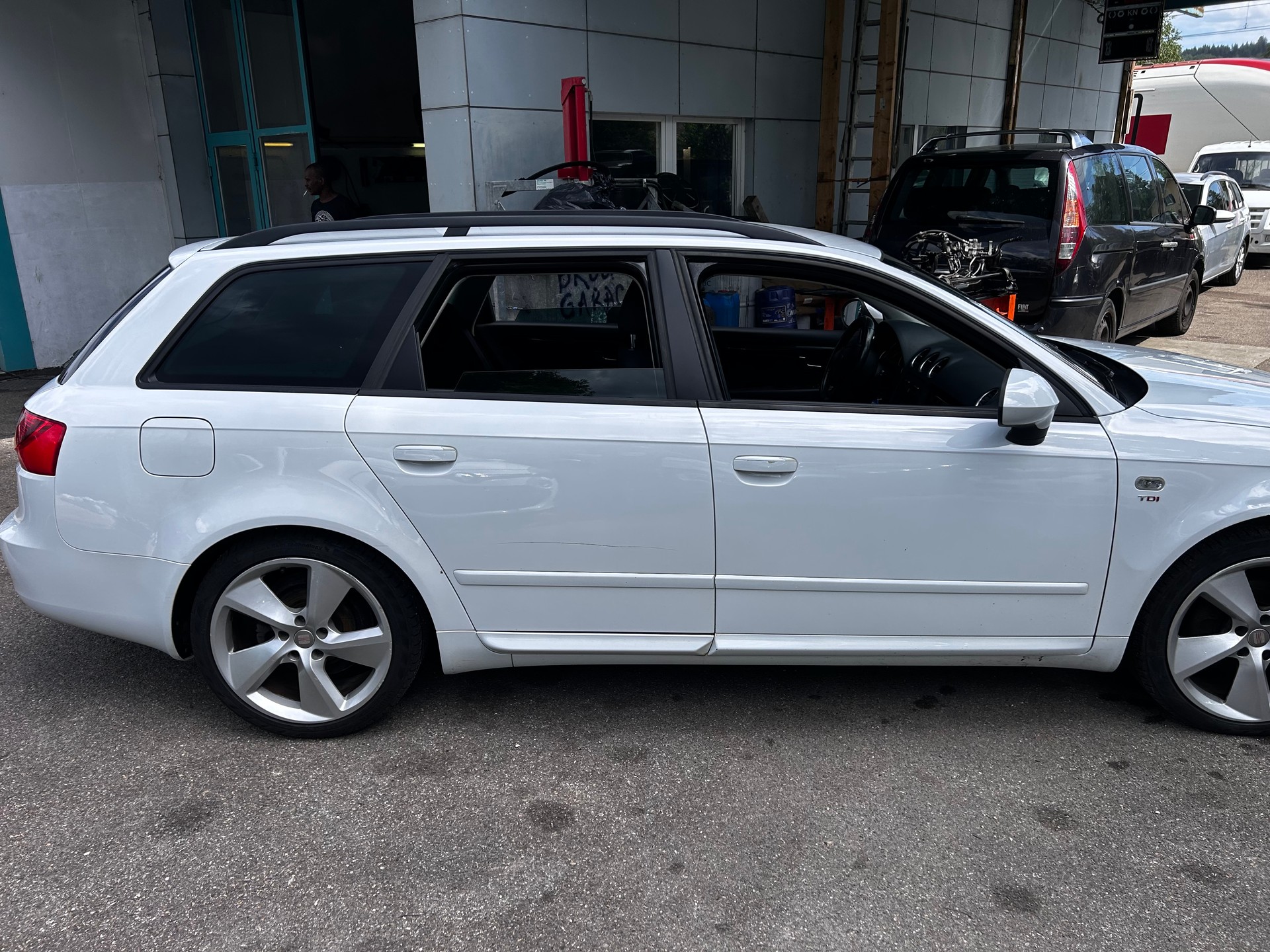 SEAT Exeo ST 2.0 TDI Solution-image-3
