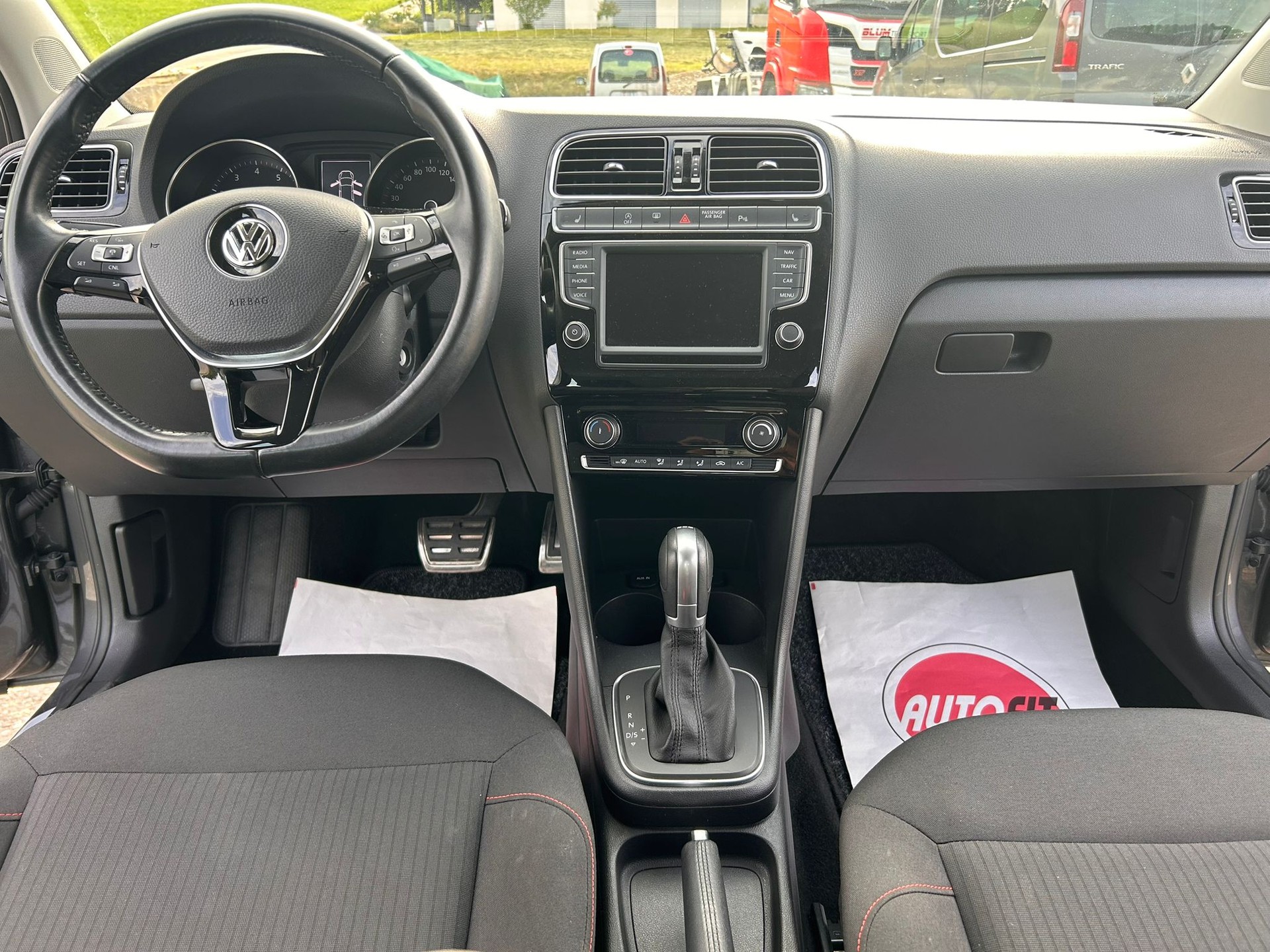 VW Polo 1.2 TSI BMT Sound DSG-image-8
