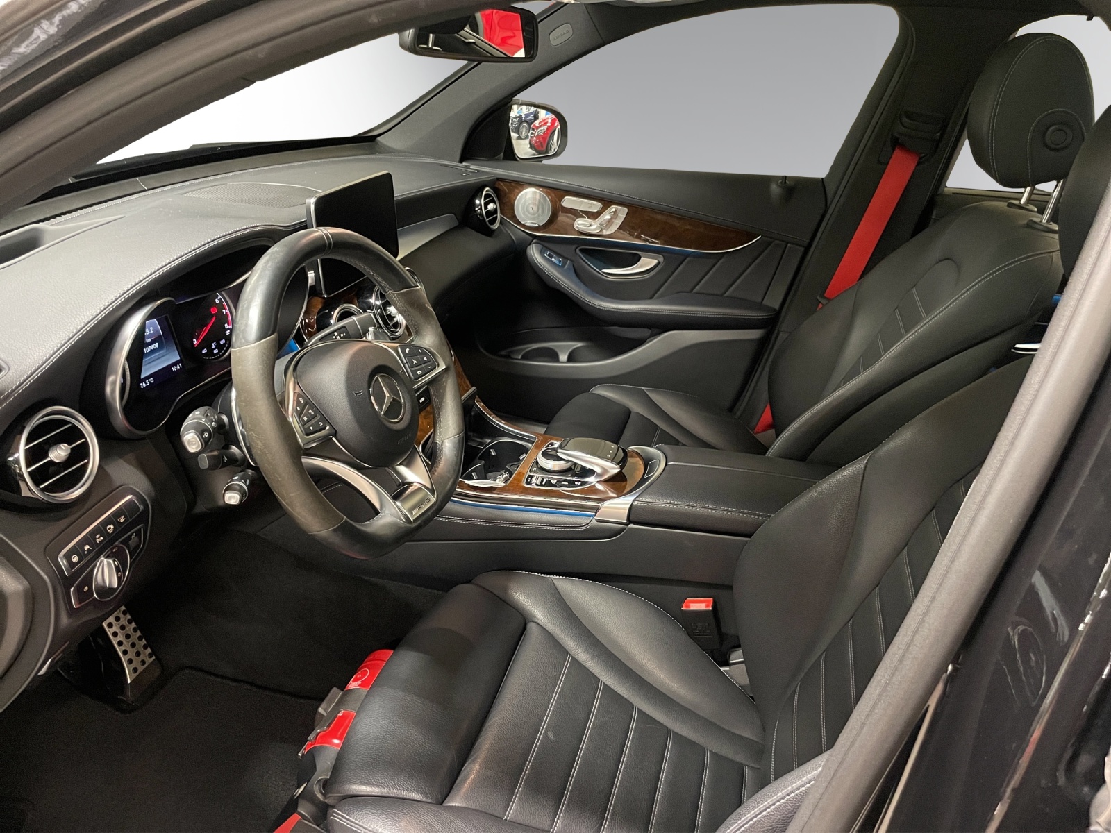 MERCEDES-BENZ GLC 43 AMG 4Matic-image-8