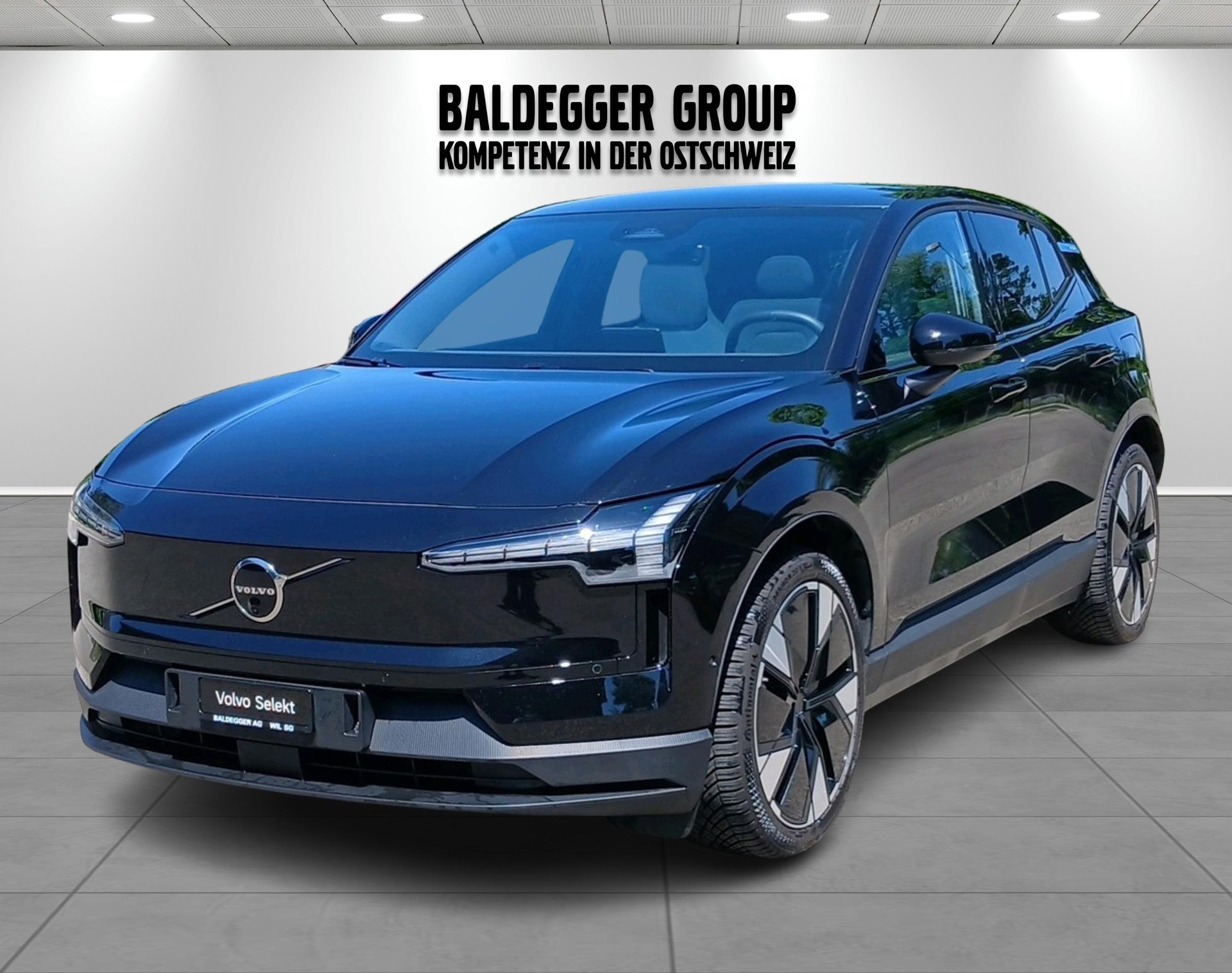 VOLVO EX 30 E60 Twin Ultra Performanc-image-0