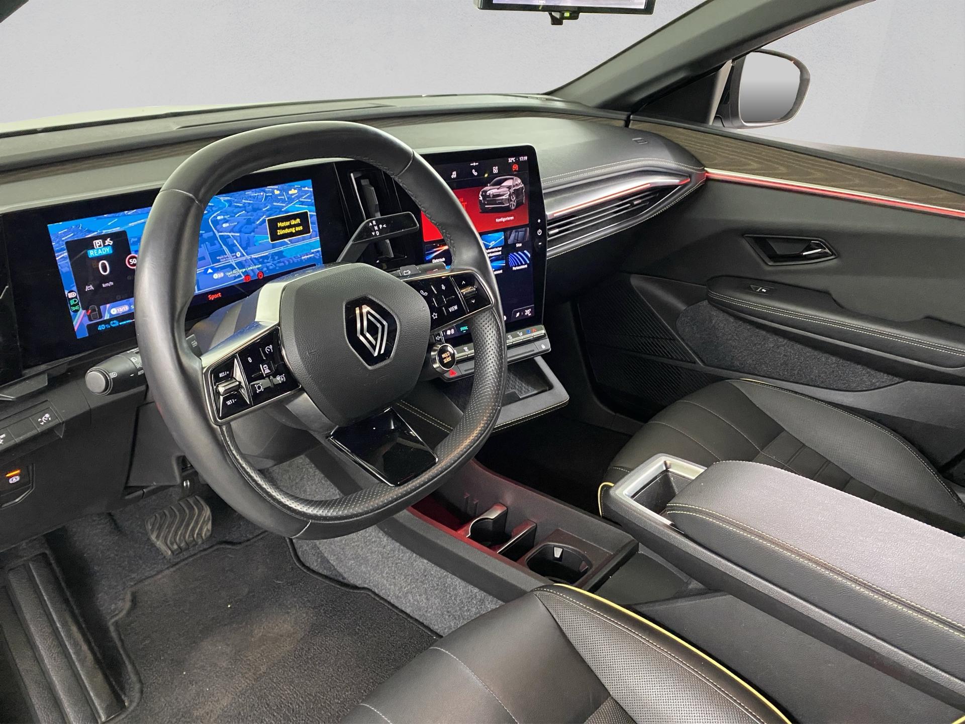 RENAULT Mégane E-TECH EV60 Iconic-image-7