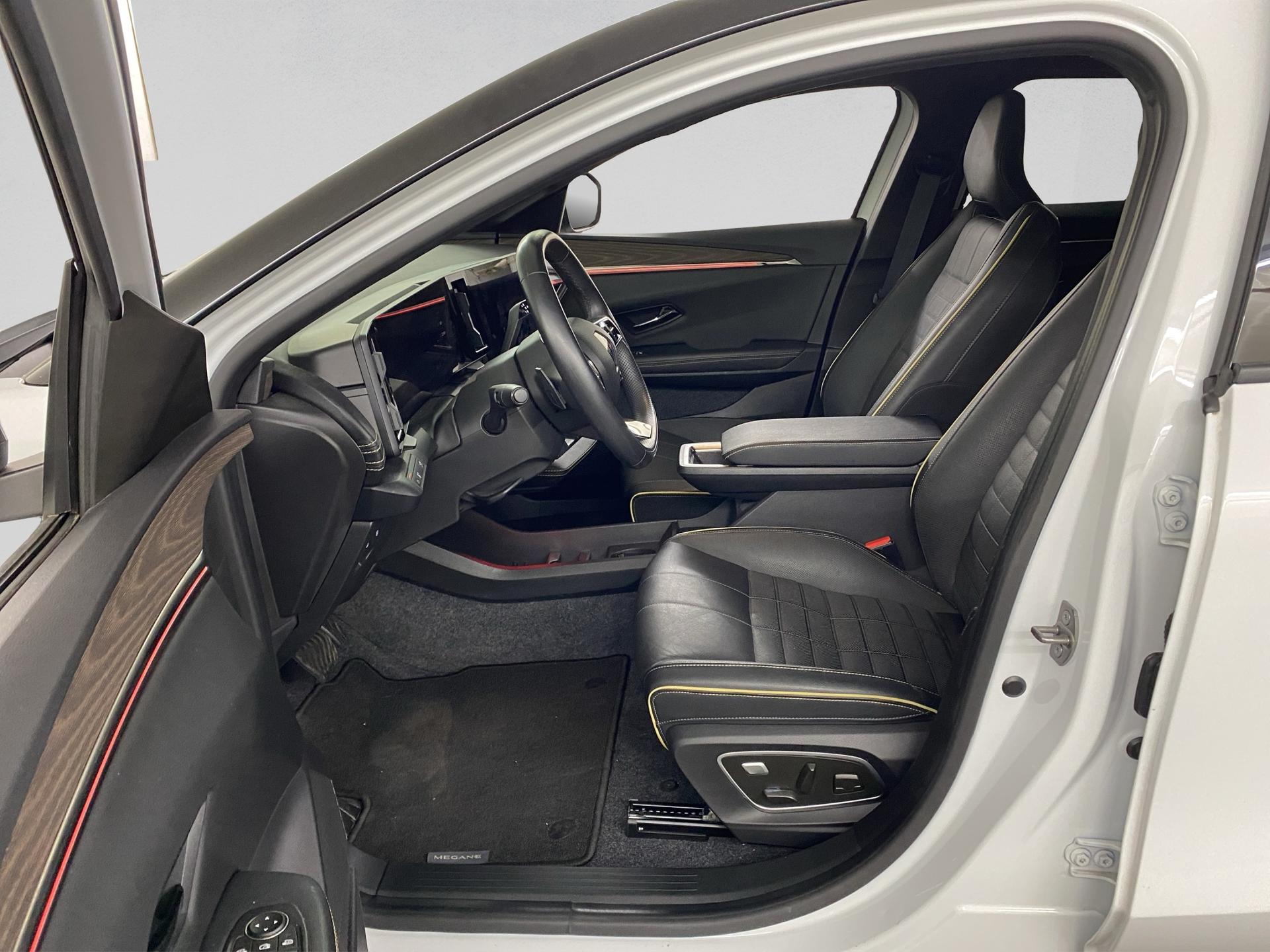 RENAULT Mégane E-TECH EV60 Iconic-image-6
