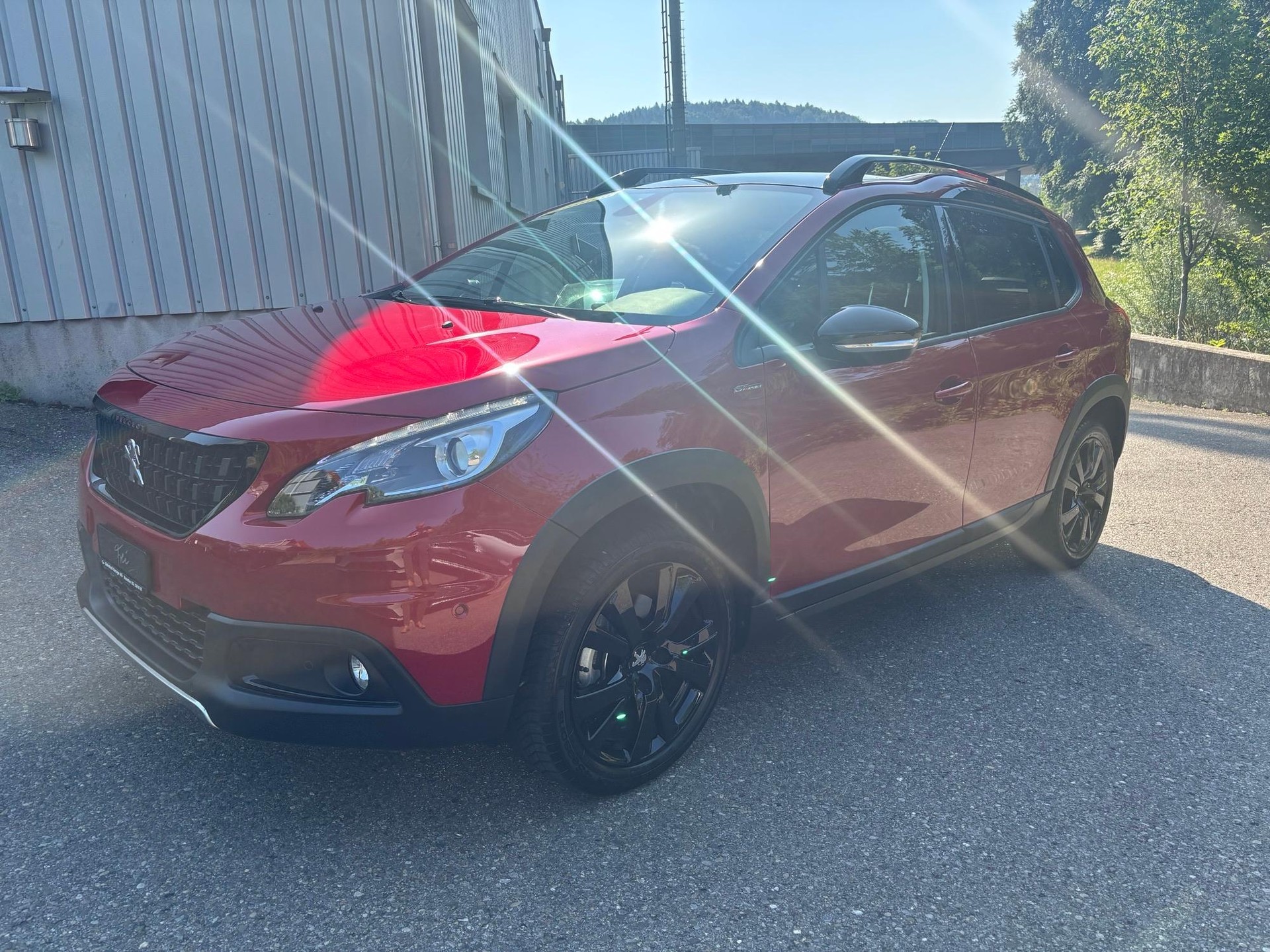 PEUGEOT 2008 1.2 PureTech 110 GT Line S/S-image-2