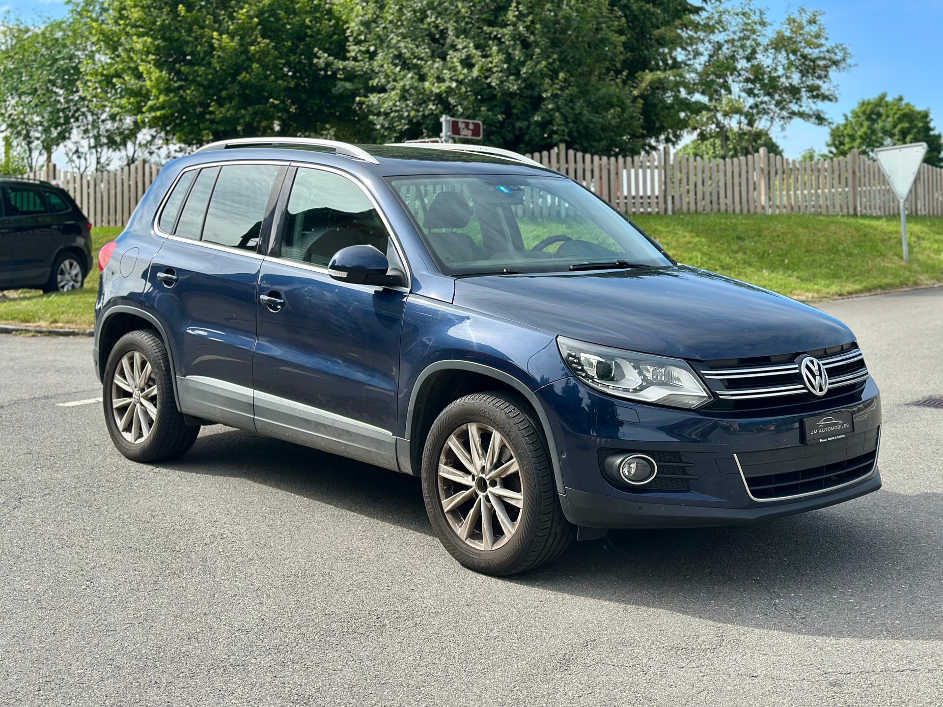VW Tiguan 2.0 TDI BMT Design 4Motion DSG-image-1