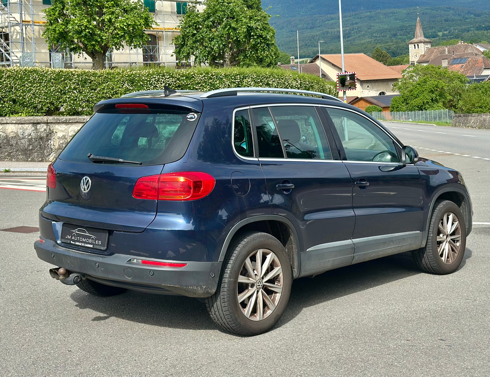 VW Tiguan 2.0 TDI BMT Design 4Motion DSG-image-2