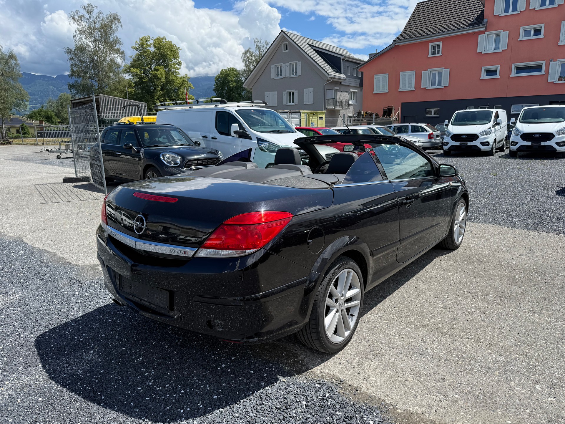 OPEL Astra TT 1.9 CDTi 16V Cosmo-image-10