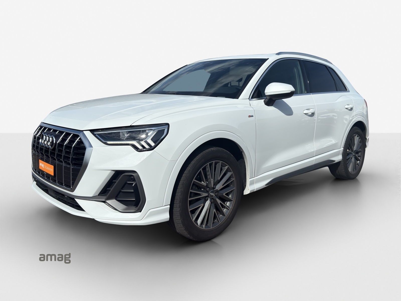 AUDI Q3 45 TFSI S line quattro S-tronic