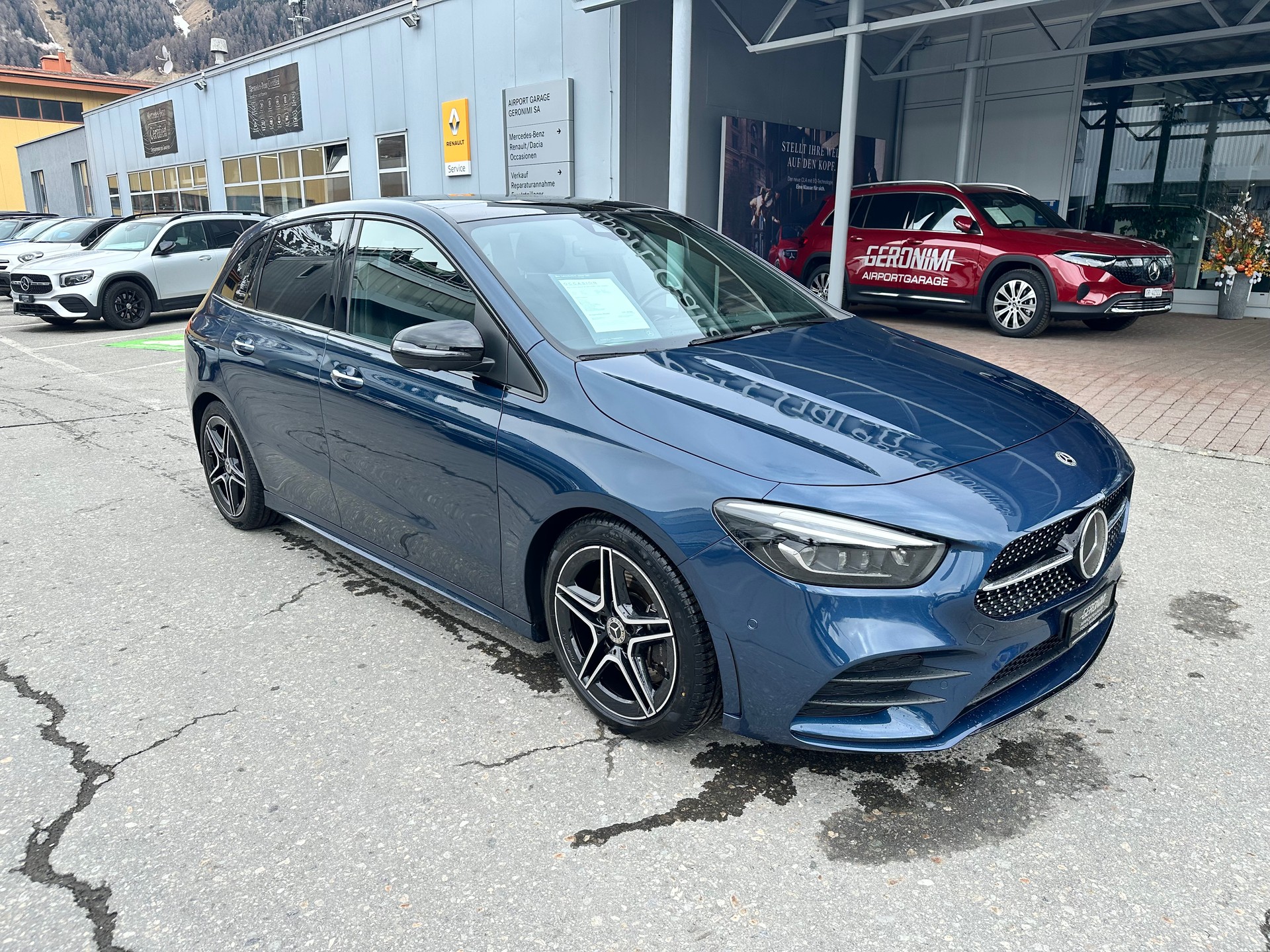 MERCEDES-BENZ B 250 AMG Line 4matic-showroom-element-2