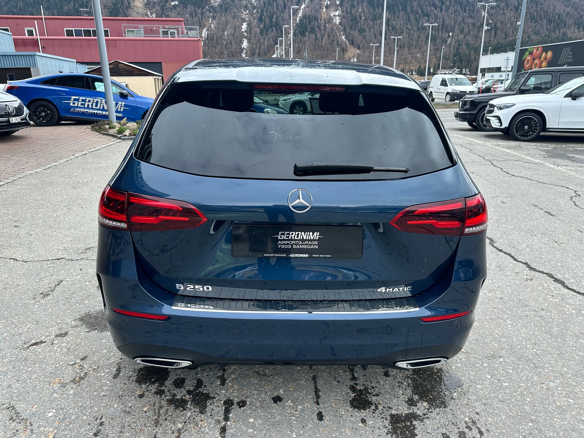 MERCEDES-BENZ B 250 AMG Line 4matic-image-7