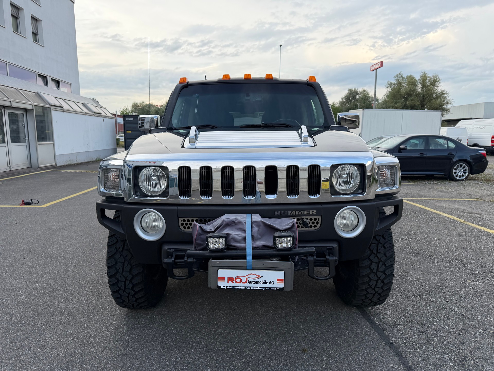 HUMMER H3 3.5 Luxury-image-2