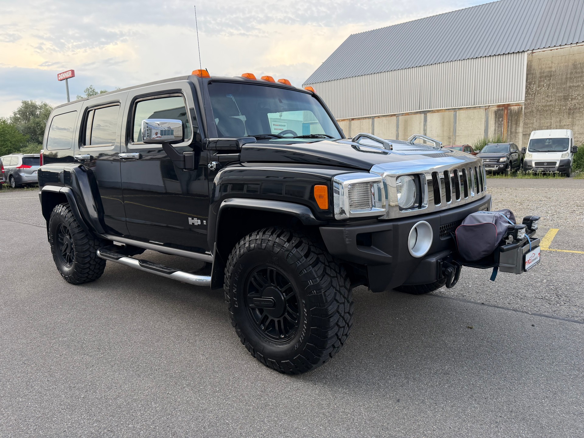 HUMMER H3 3.5 Luxury-image-3