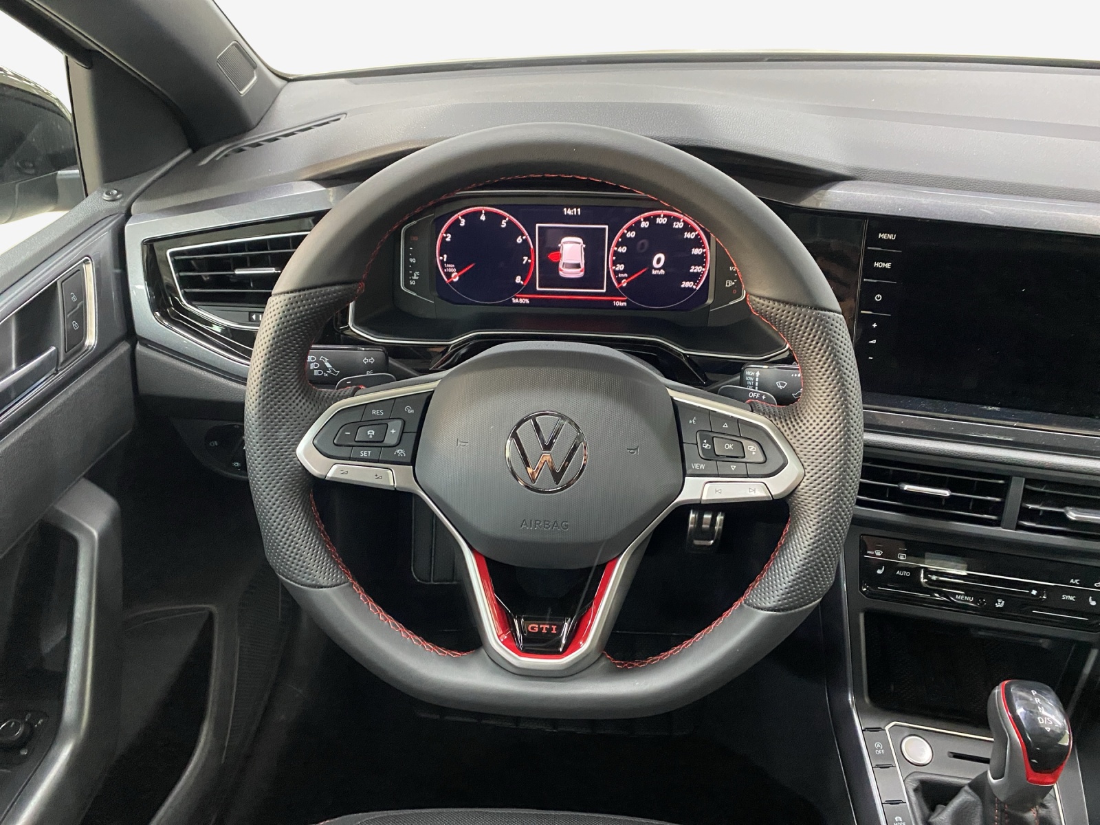 VW Polo 2.0 TSI GTI DSG-image-9