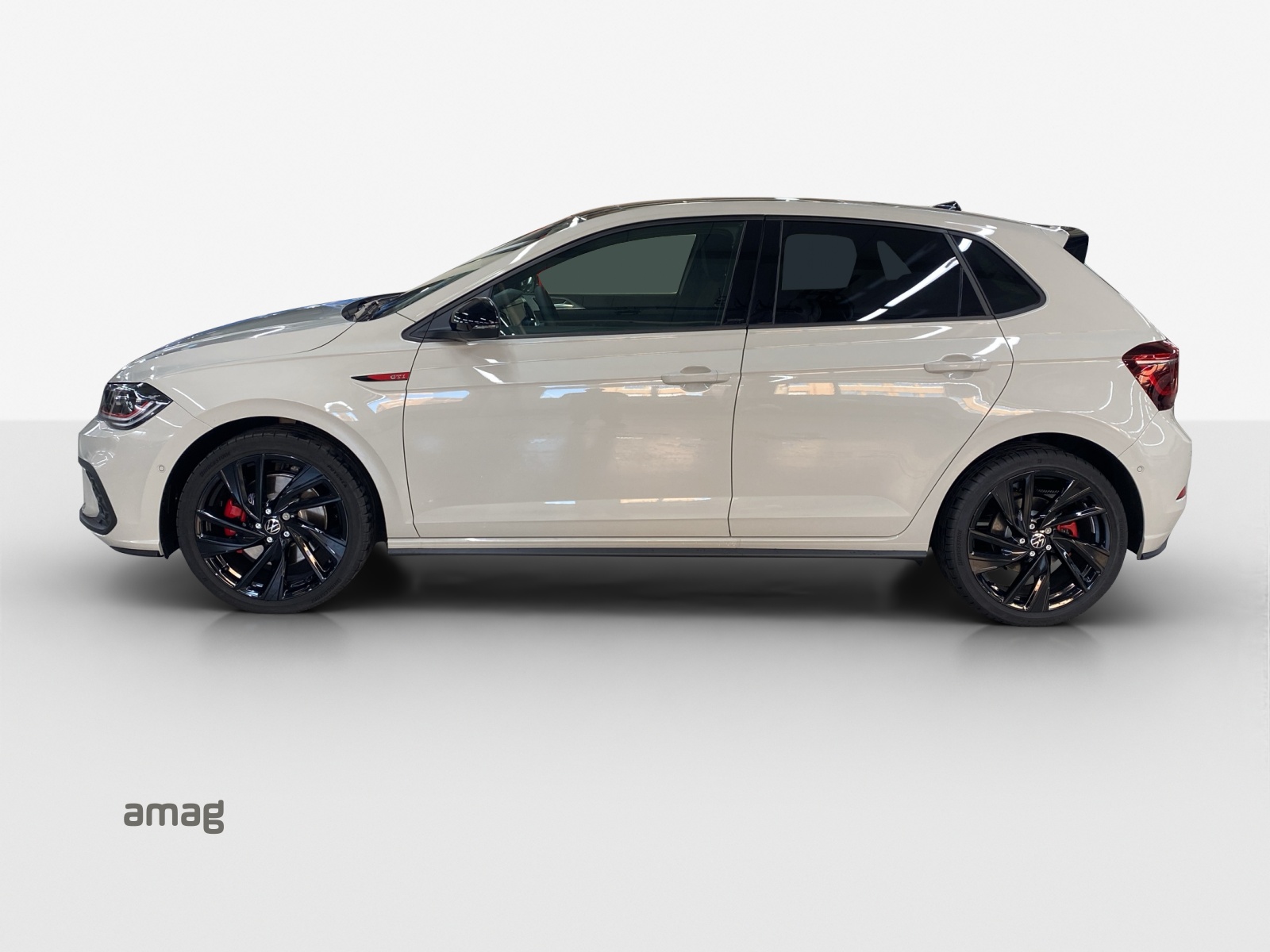 VW Polo 2.0 TSI GTI DSG-image-1