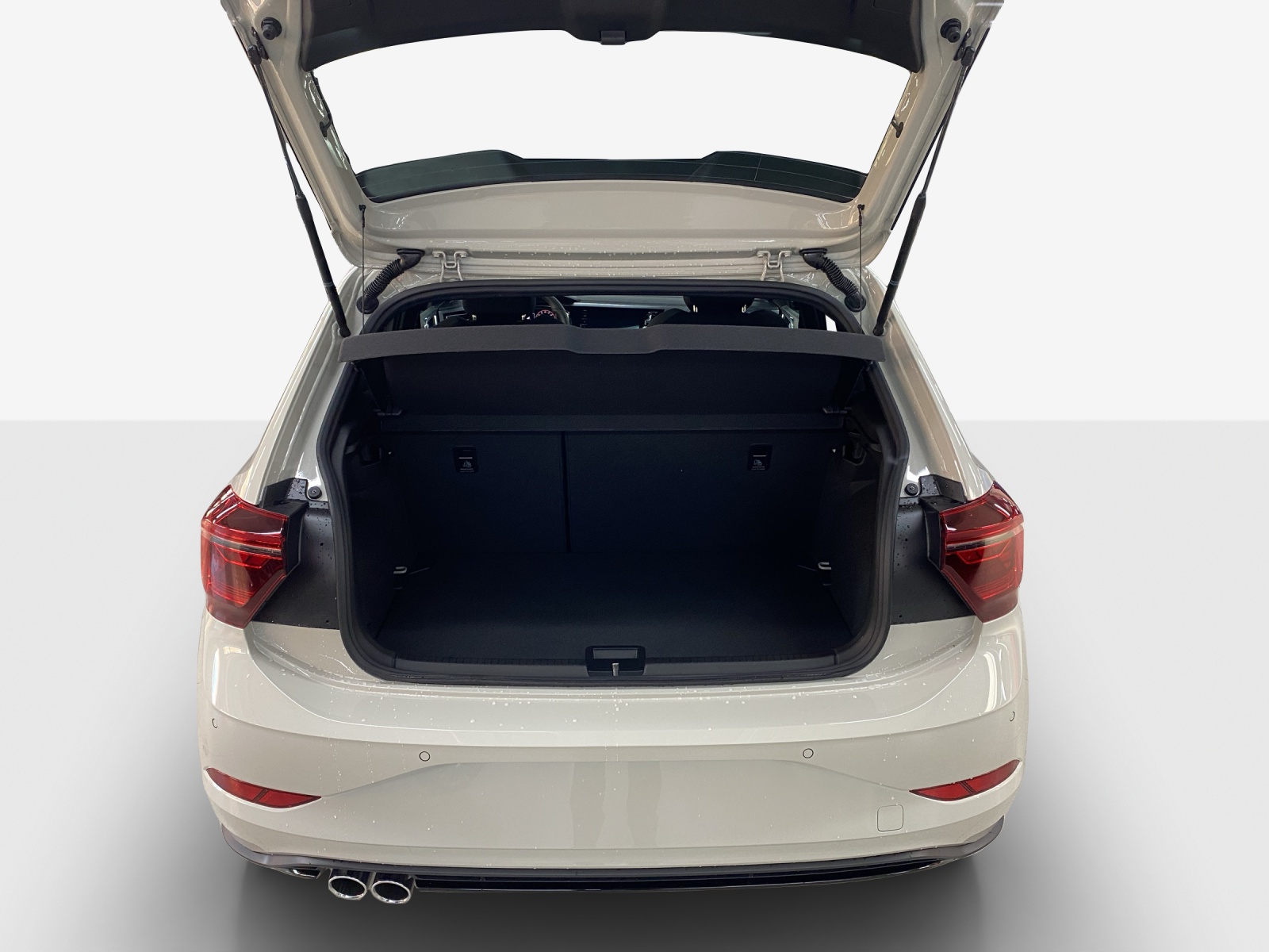 VW Polo 2.0 TSI GTI DSG-image-12