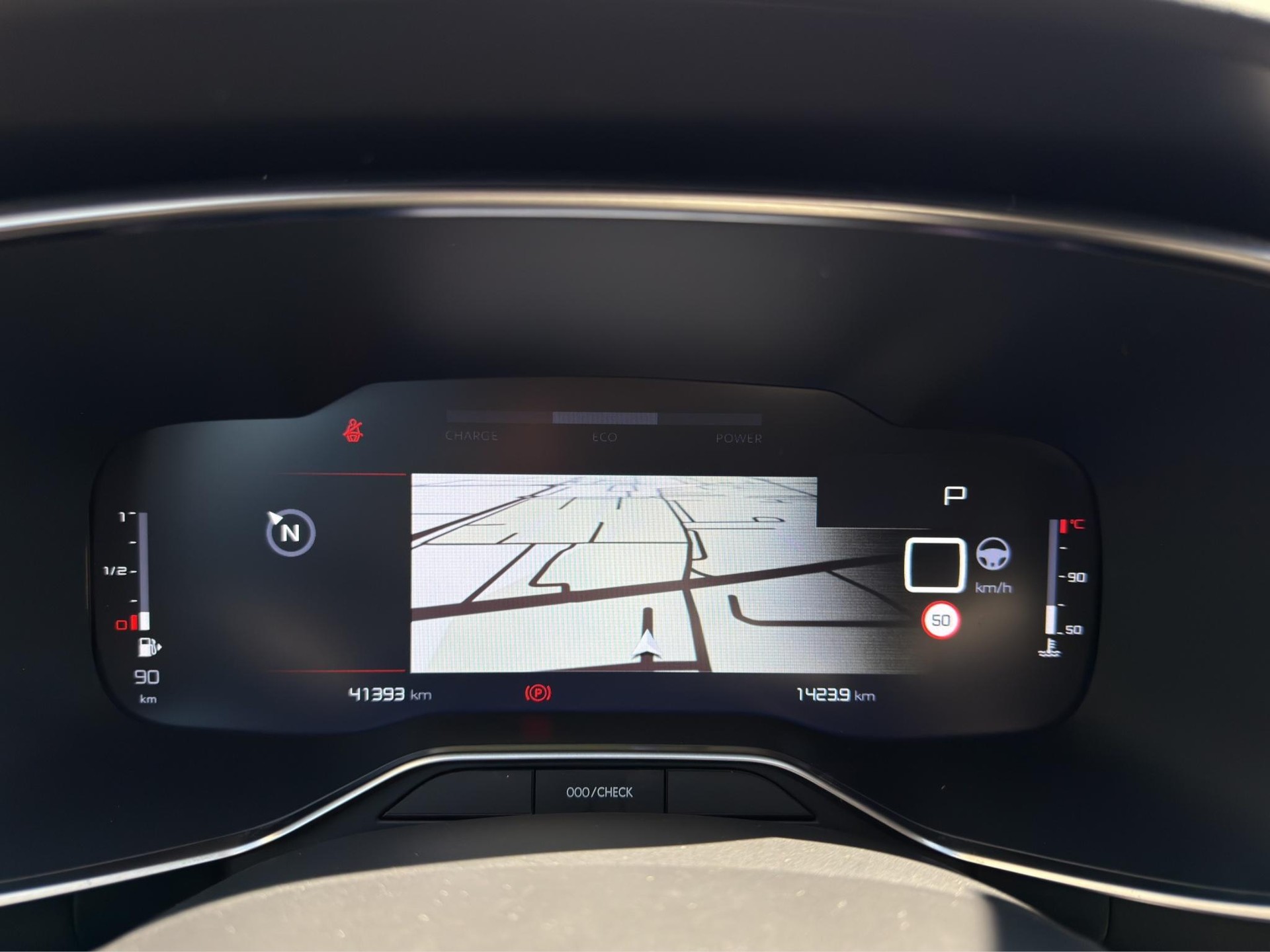 CITROEN C5 Aircross 1.2 Hybrid Swiss Edition-image-3