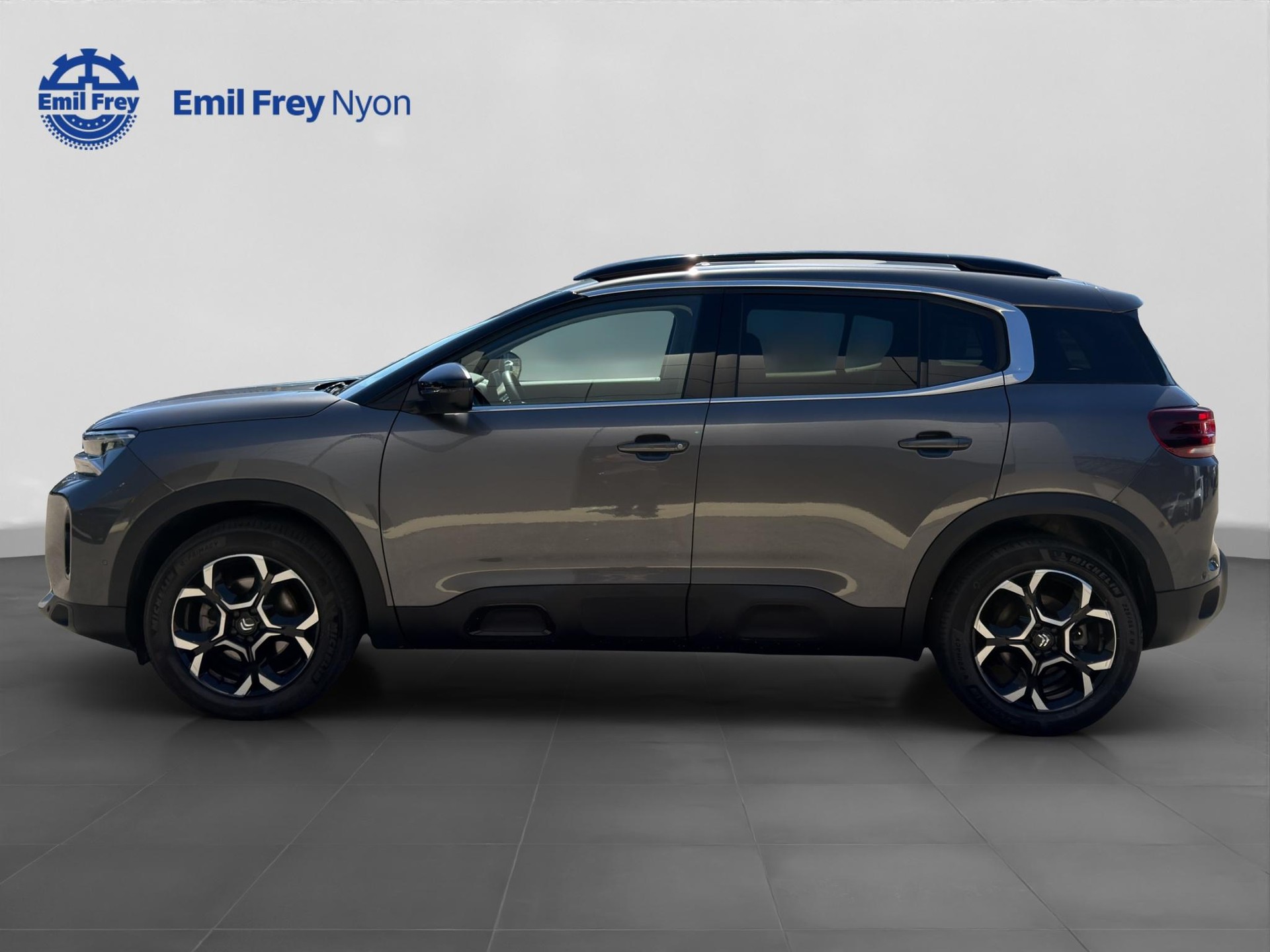 CITROEN C5 Aircross 1.2 Hybrid Swiss Edition-image-2